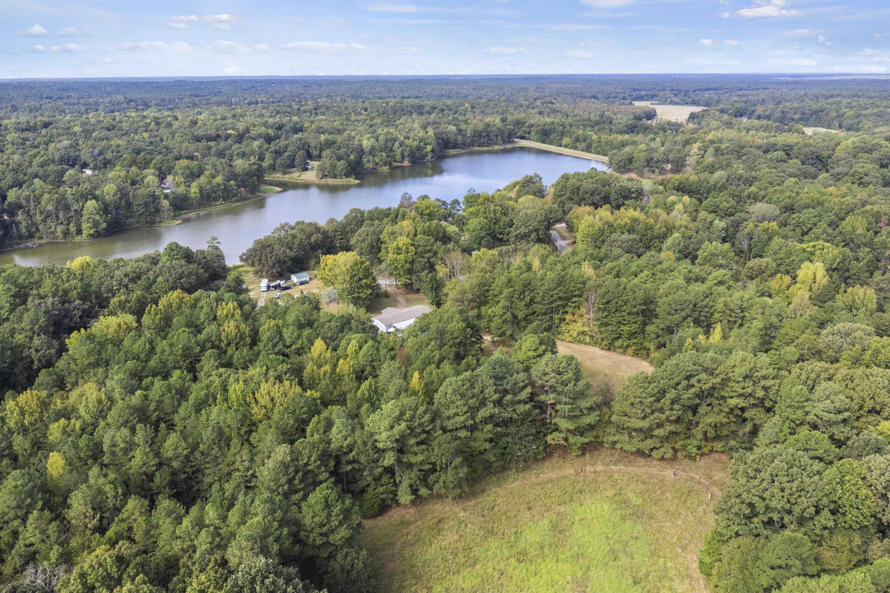 240 Heaven Hill Dr Property Photo 31