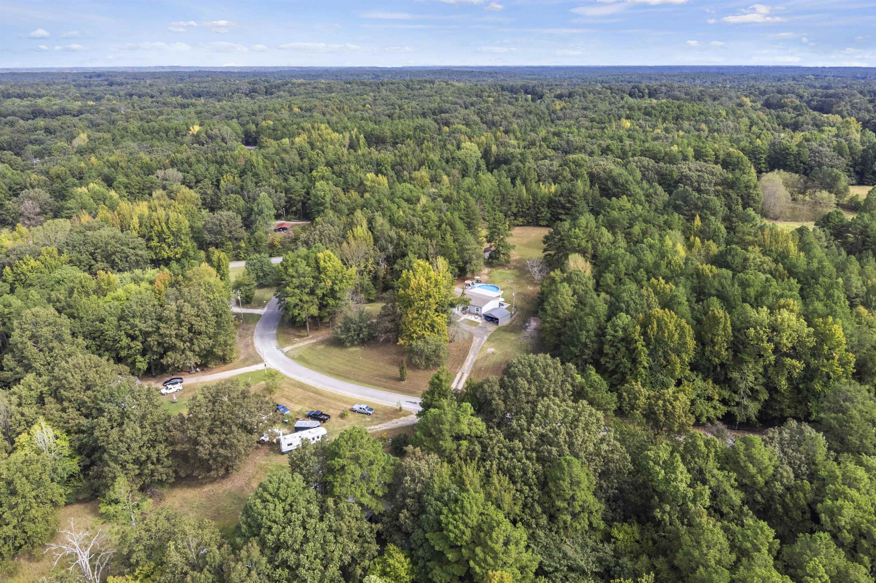 240 Heaven Hill Dr Property Photo 36