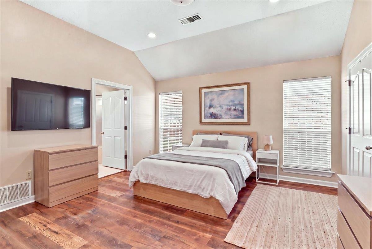 3112 Clubview Cv S Property Photo 14