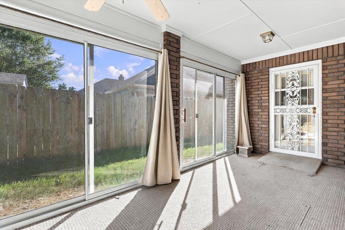 3112 Clubview Cv S Property Photo 23