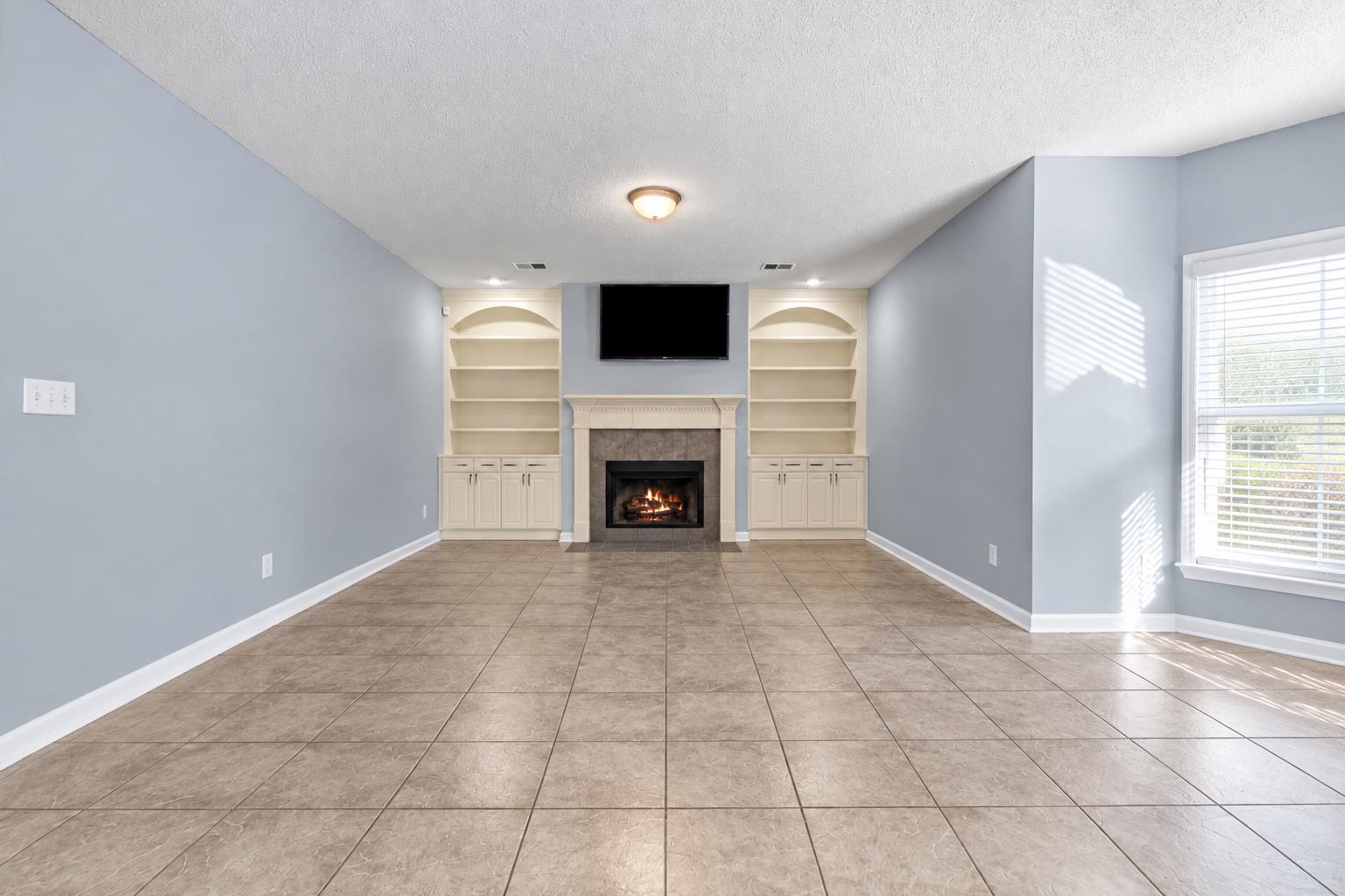 4852 Shira Dr Property Photo 11
