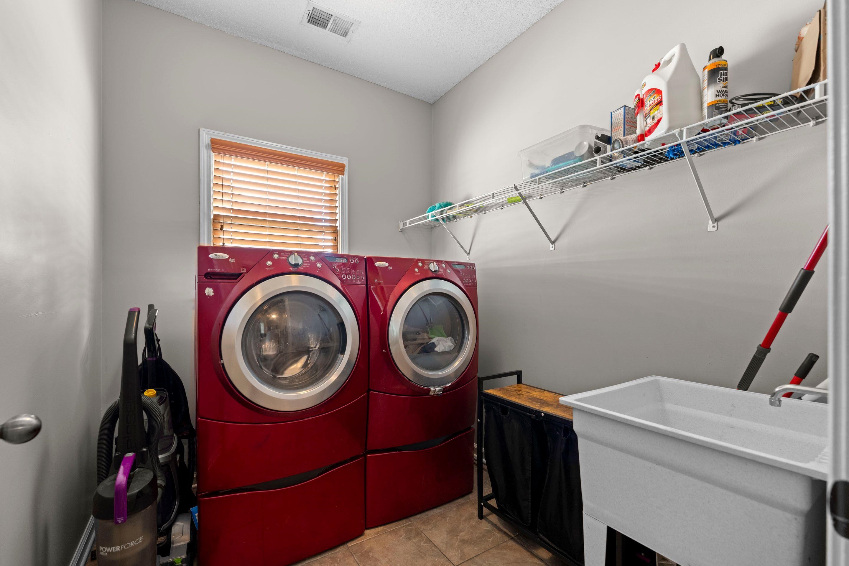 4852 Shira Dr Property Photo 25