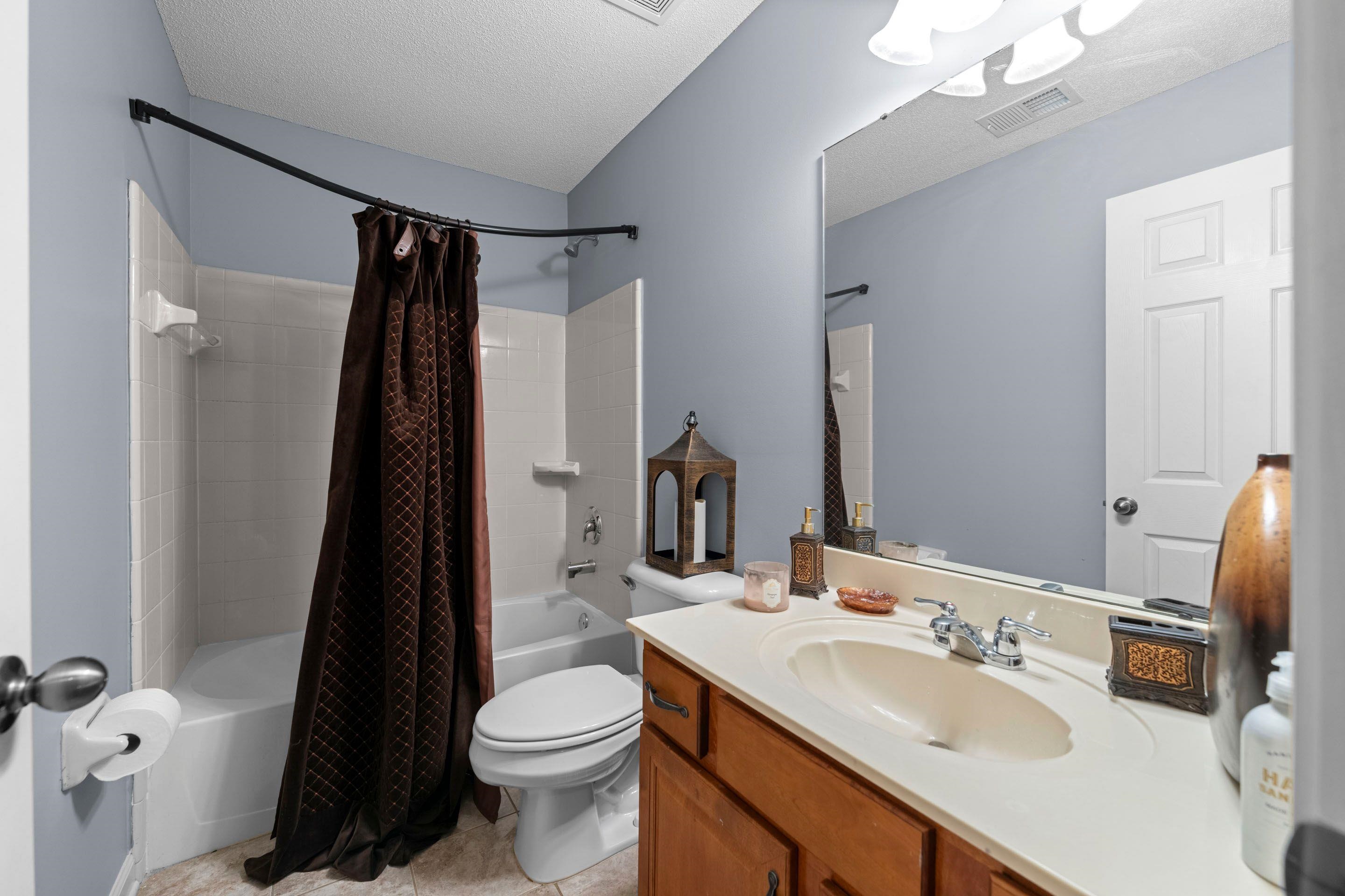 4852 Shira Dr Property Photo 32