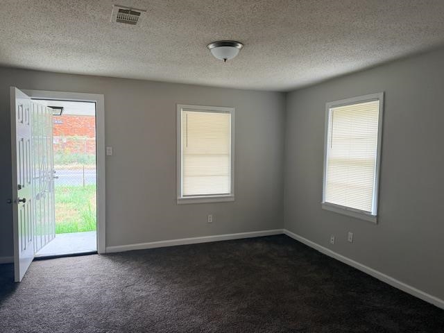 432 W Peebles Rd Property Photo 4