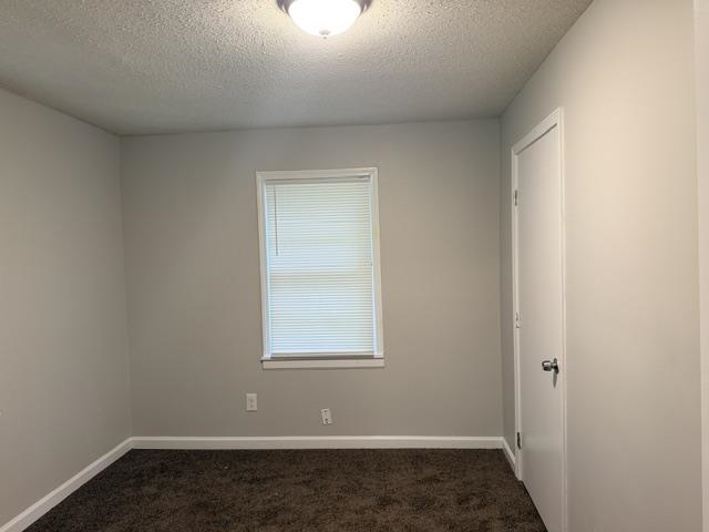 432 W Peebles Rd Property Photo 11