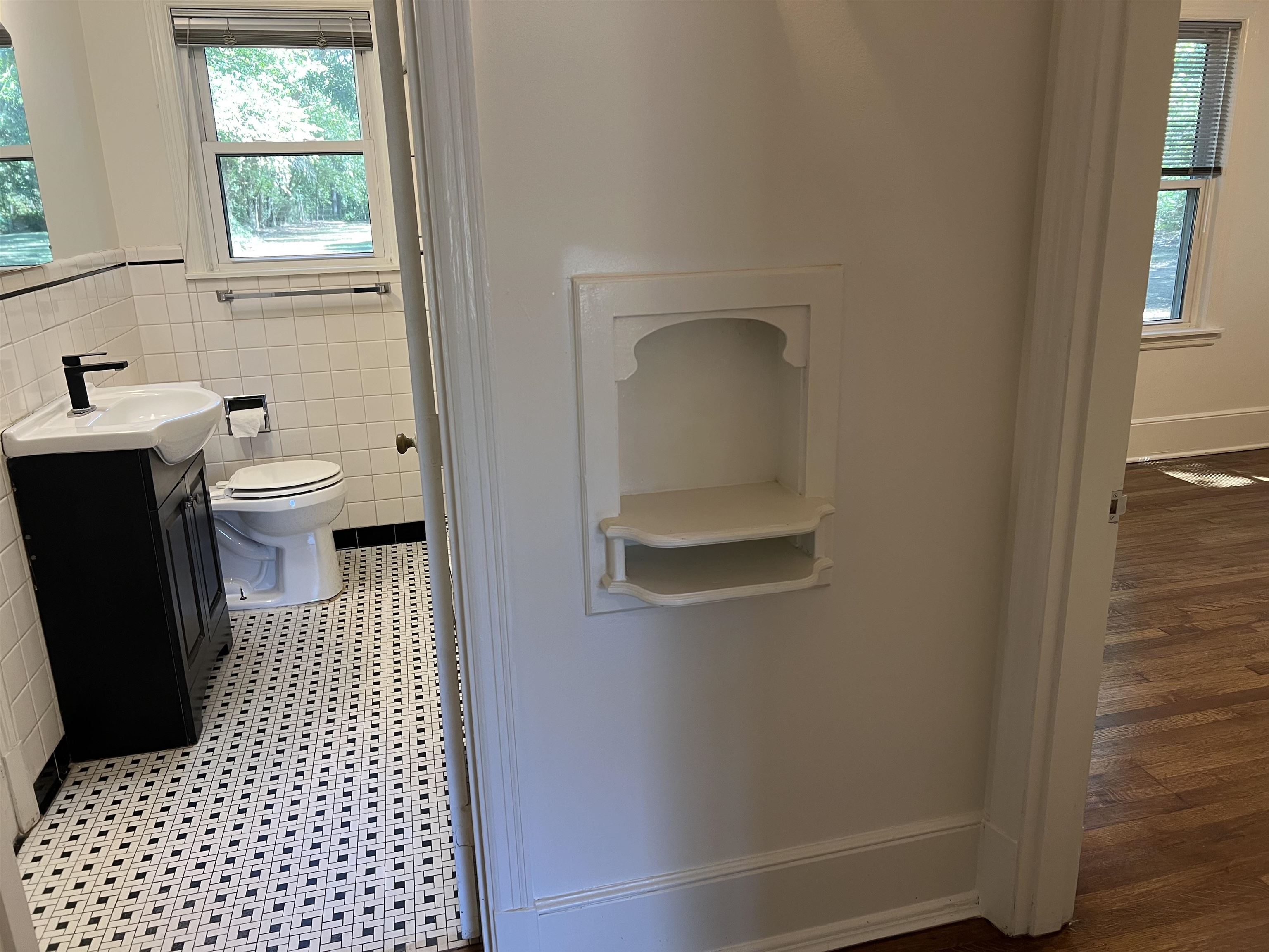 70 Main St Property Photo 18