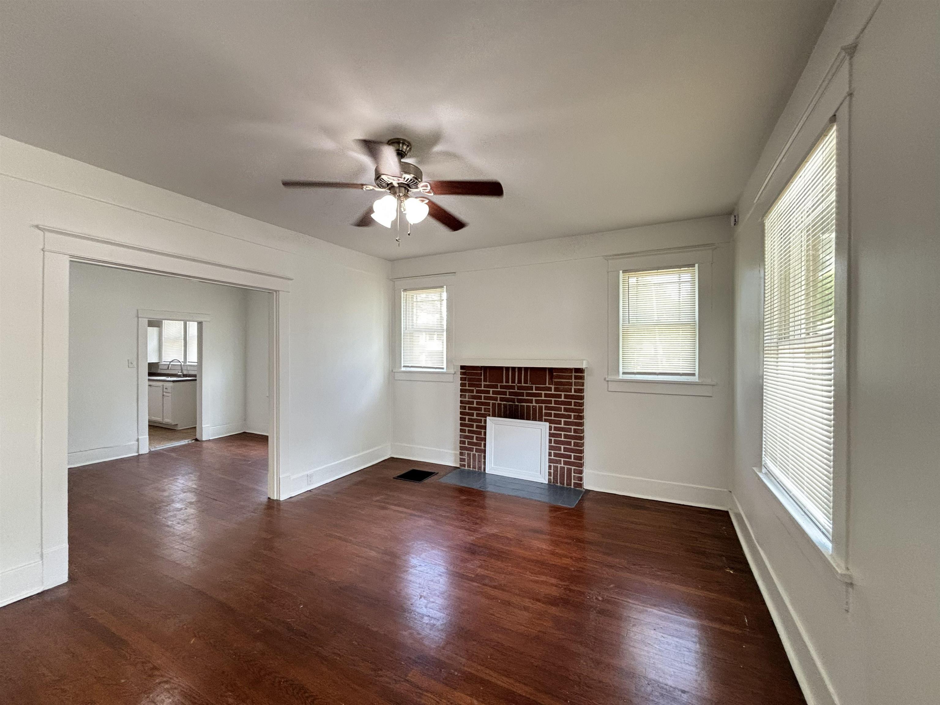 1492 Faxon Ave Property Photo 2