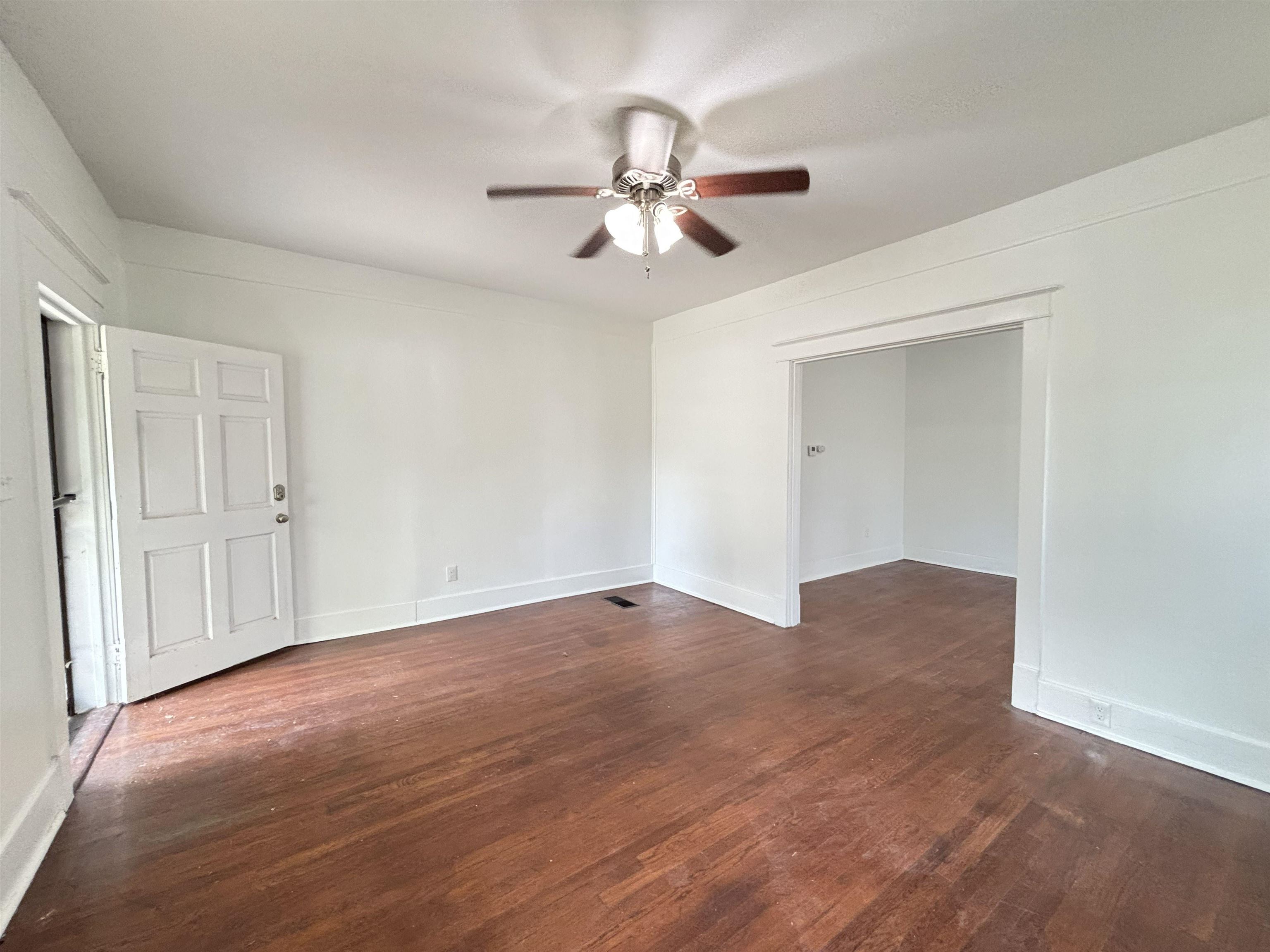 1492 Faxon Ave Property Photo 3