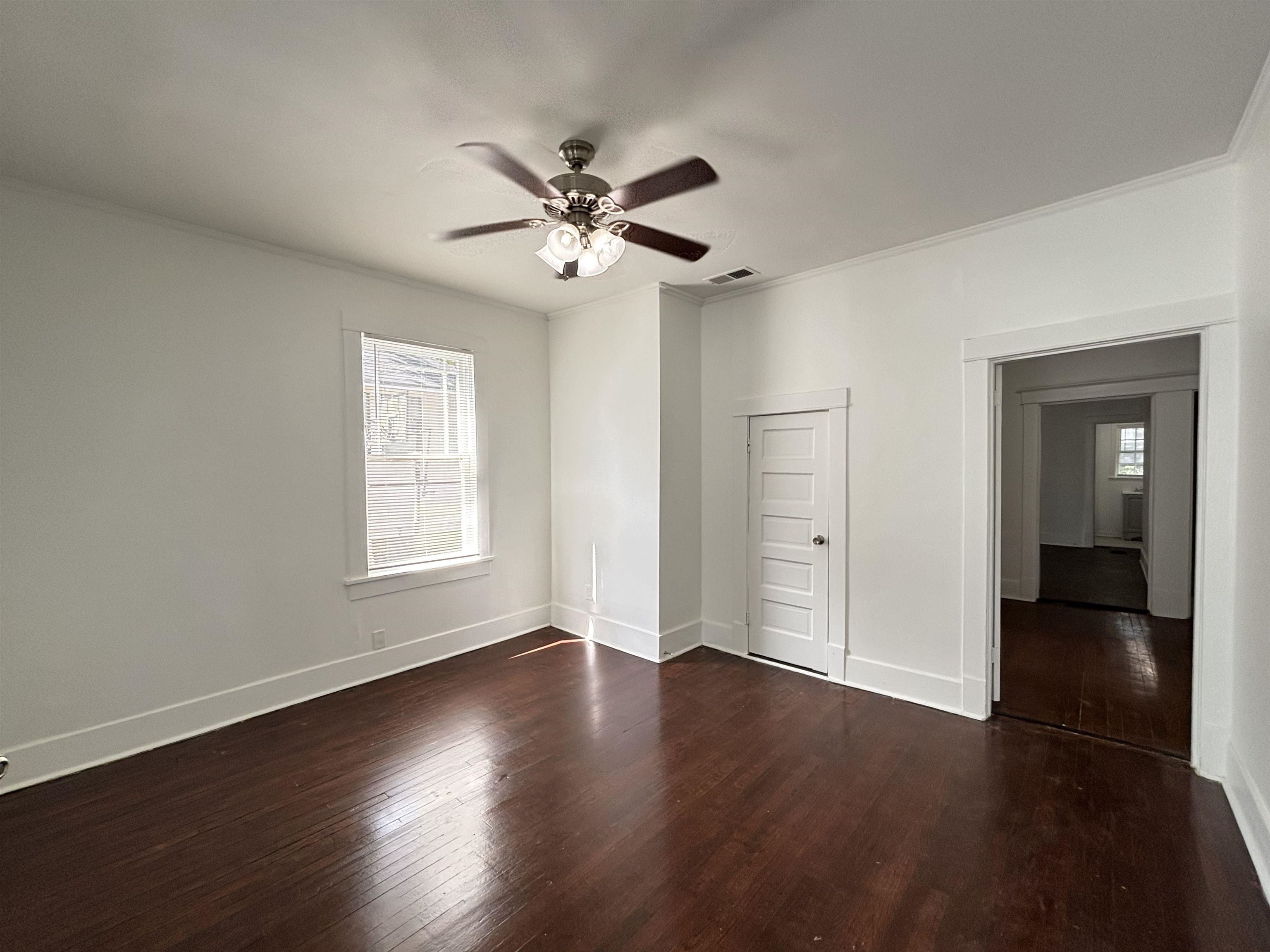 1492 Faxon Ave Property Photo 9