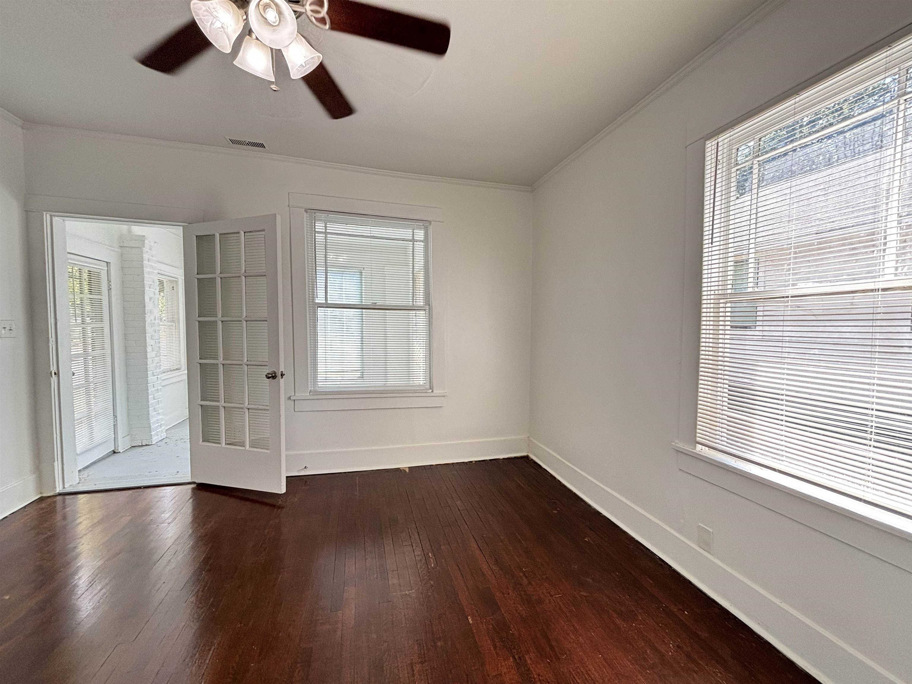 1492 Faxon Ave Property Photo 10