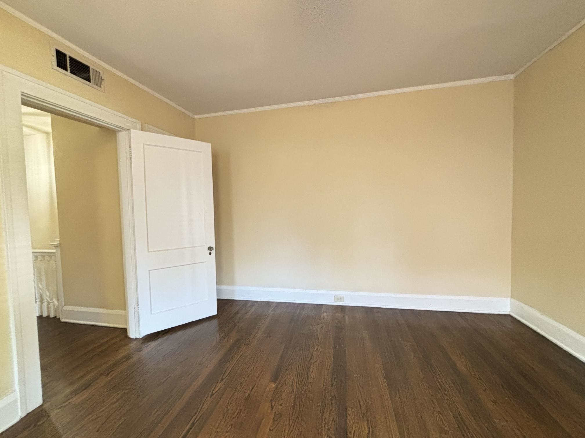 662 S Mclean Blvd 662 Property Photo 19