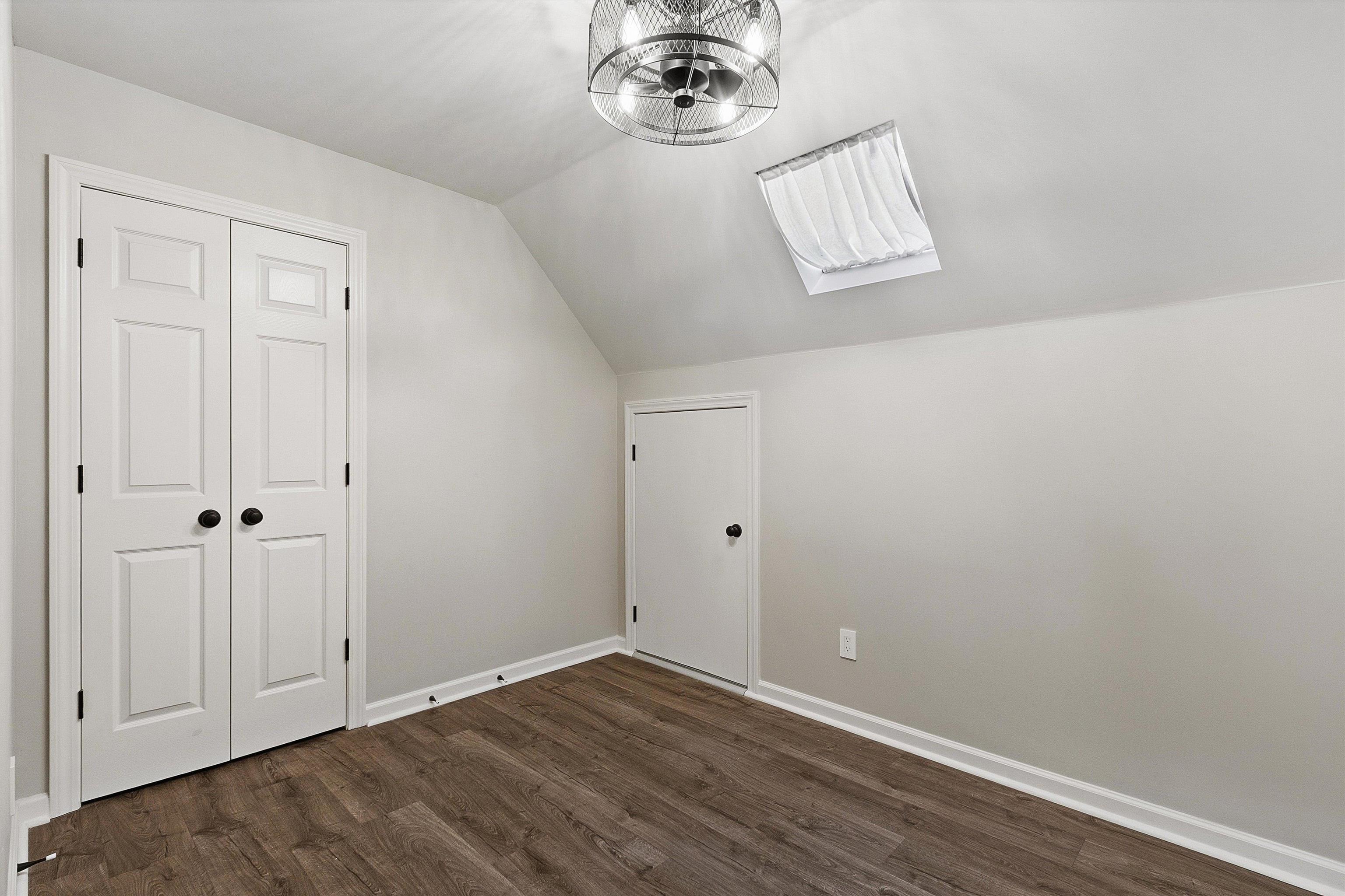 7813 Woodlark Cv Property Photo 27