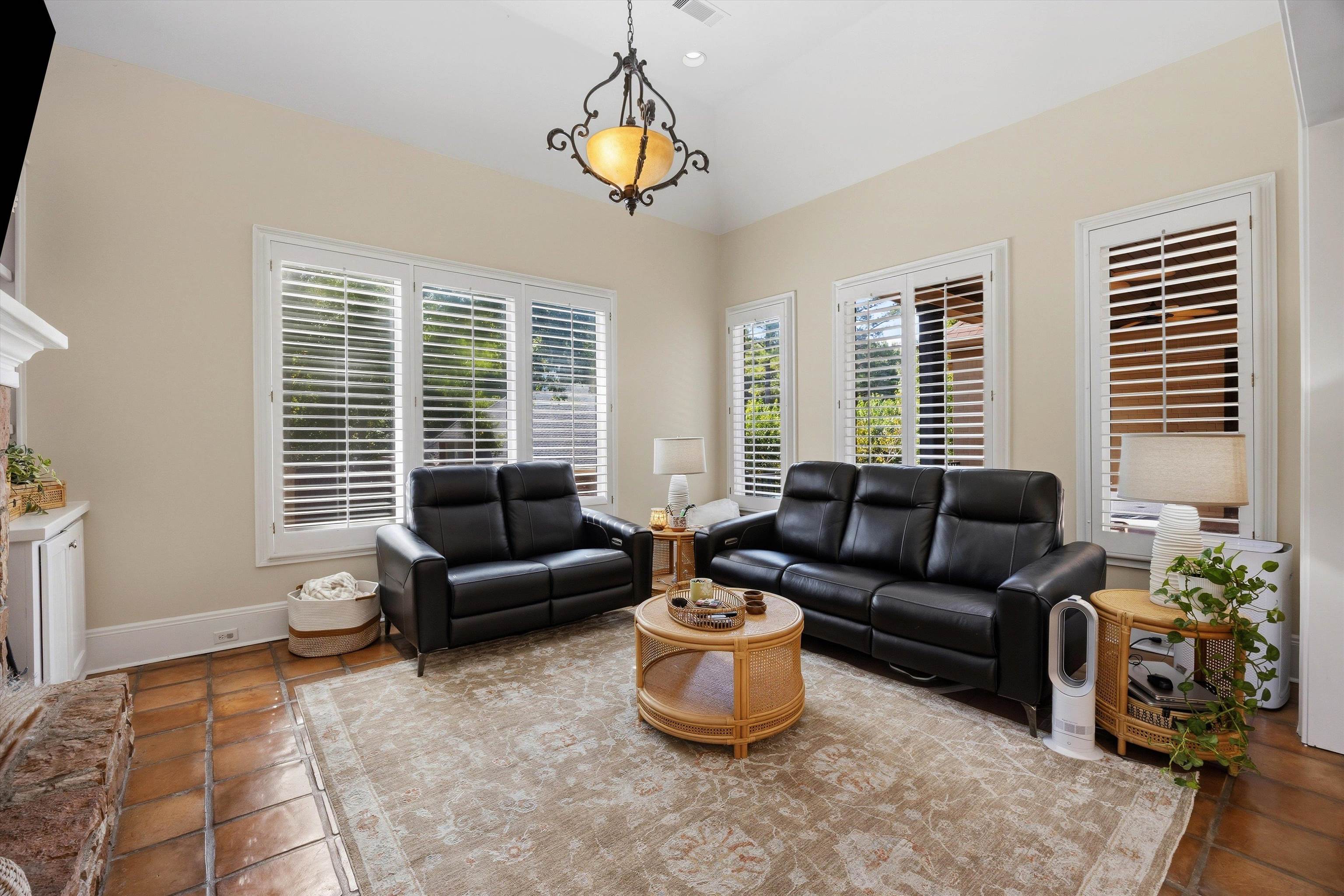 472 Tree Top Cv Property Photo 18