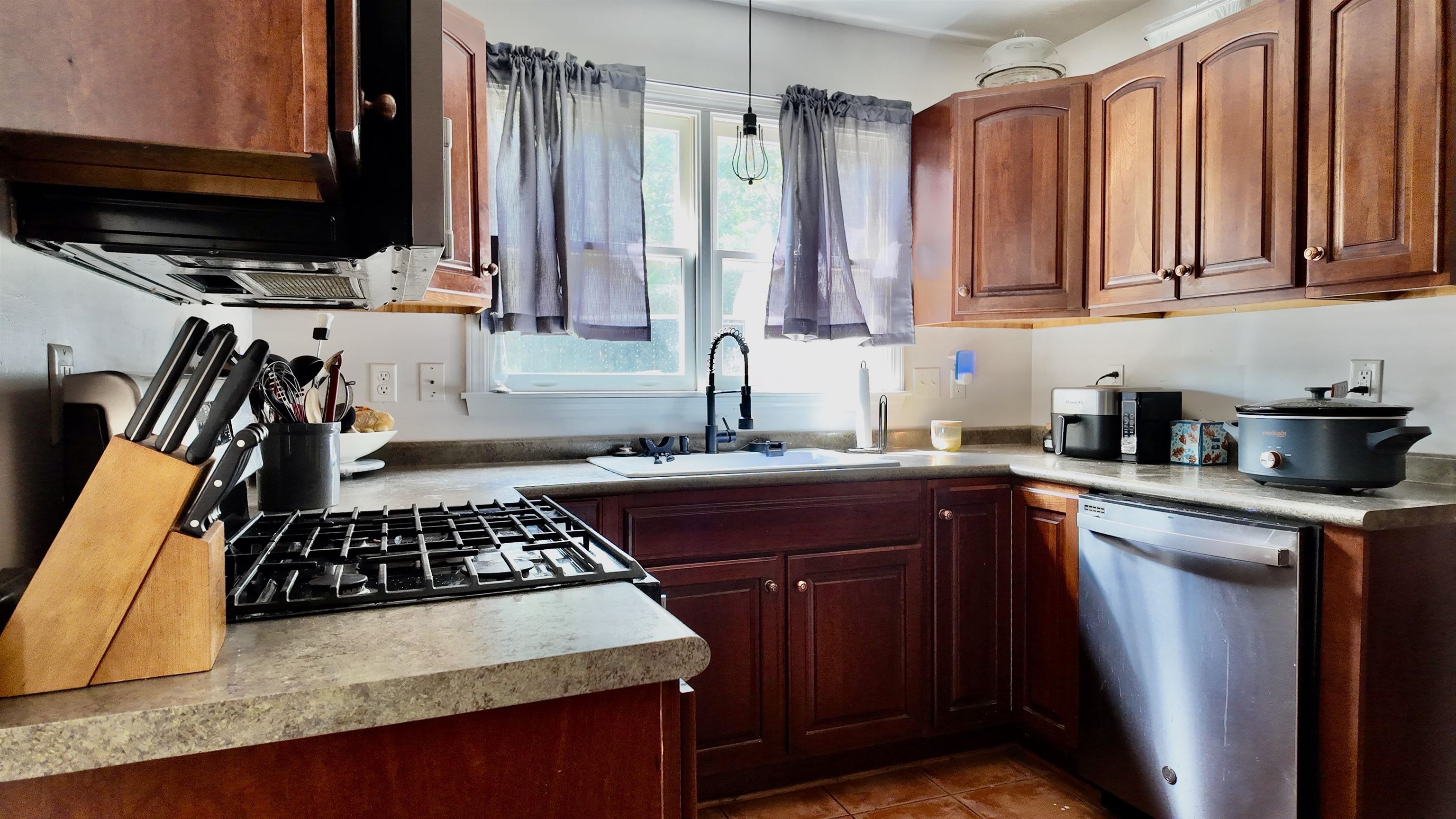 1125 Walton Rd Property Photo 6