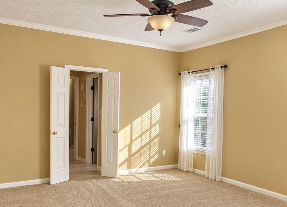 8858 Carriage Creek Rd Property Photo 5