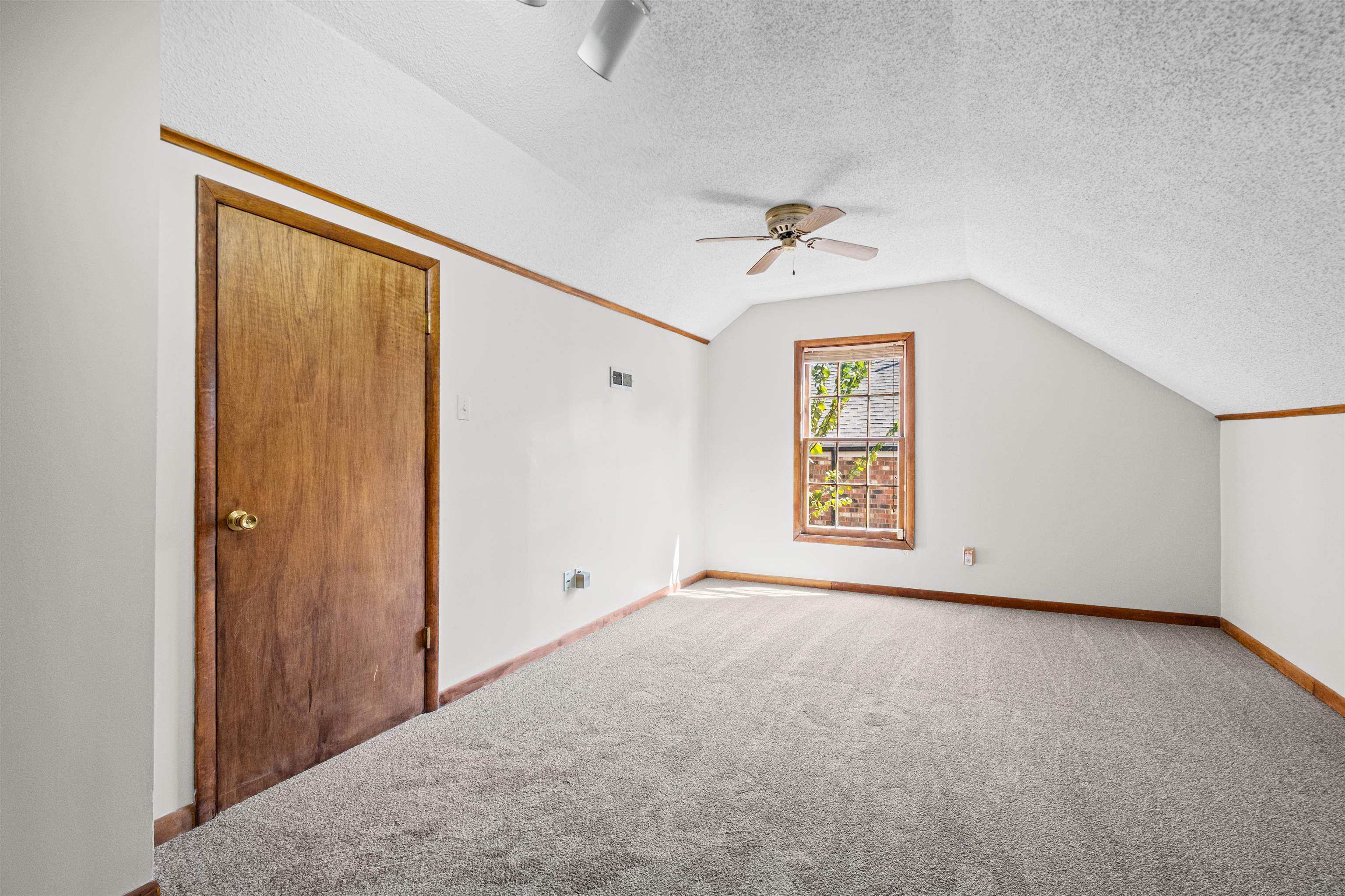 7084 Crestridge Rd Property Photo 30