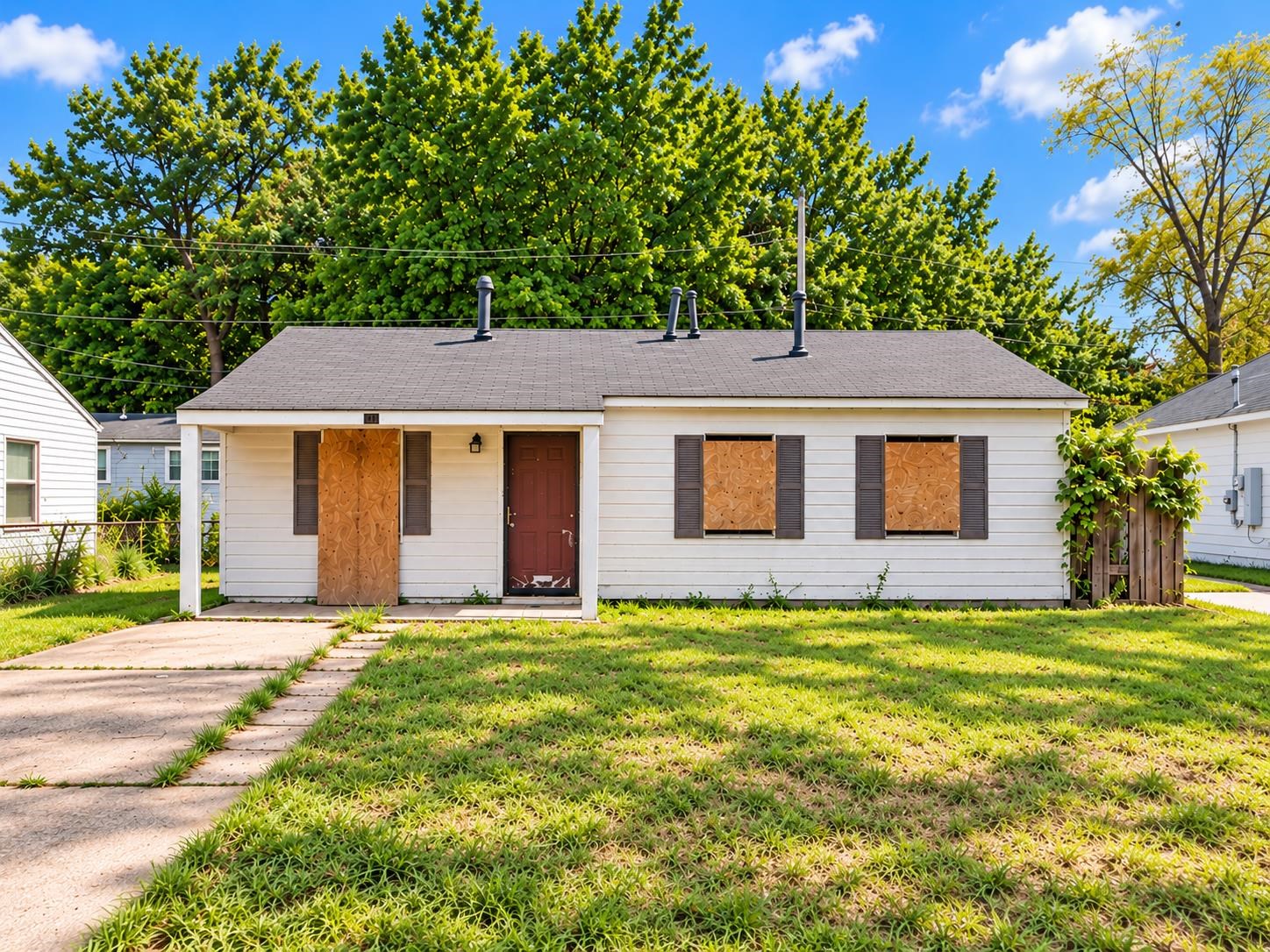 4450 Suncrest Dr Property Photo 1