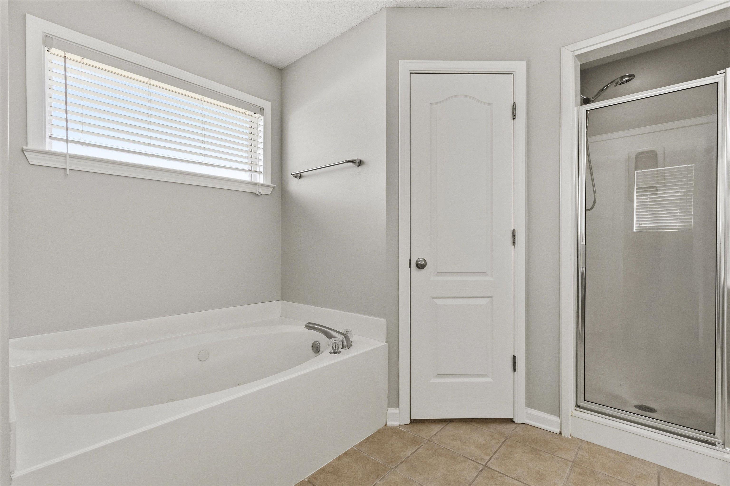 5177 Melanie Creek Cv Property Photo 26