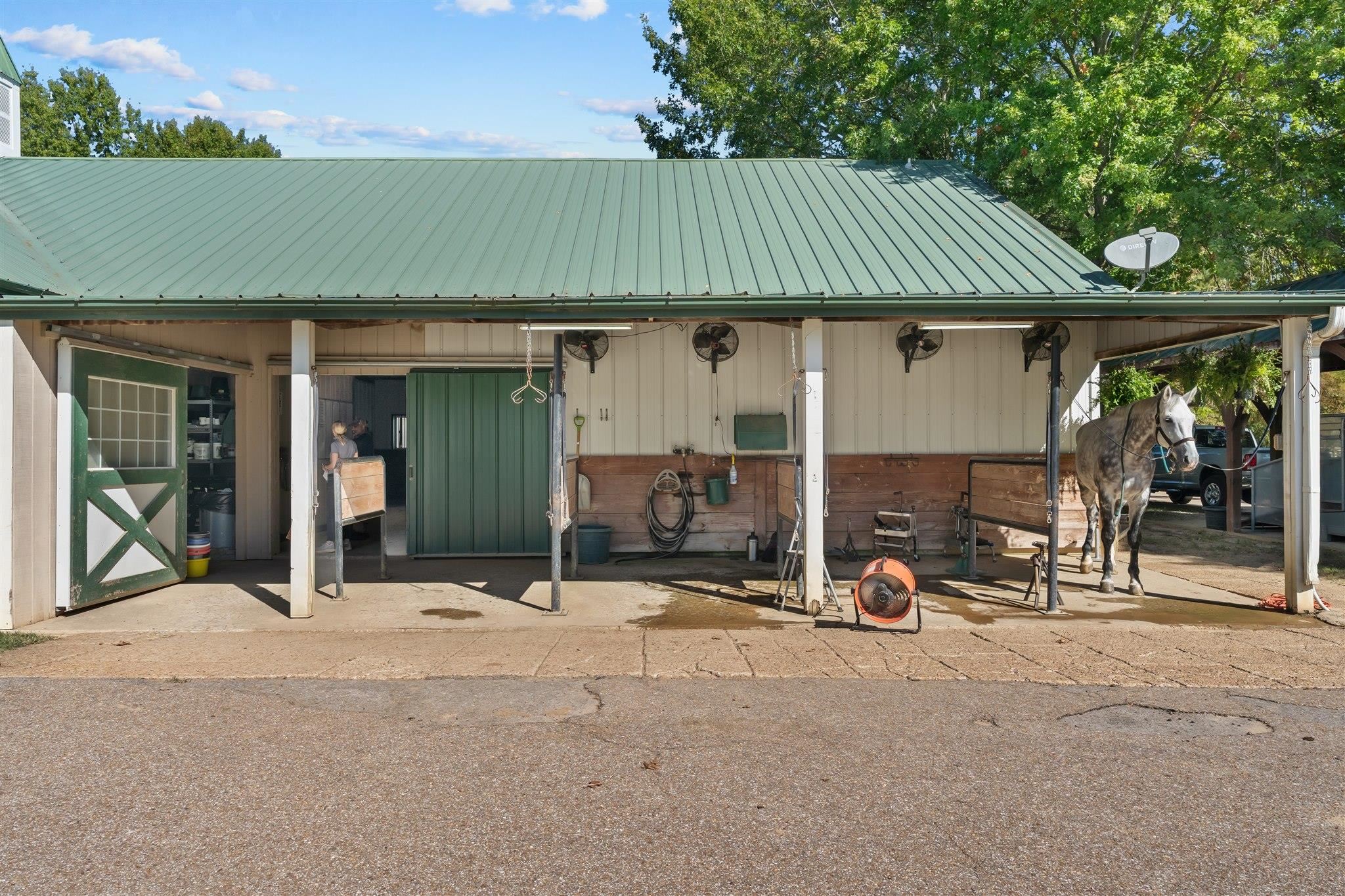 450 N Reid-hooker Rd Property Photo 12