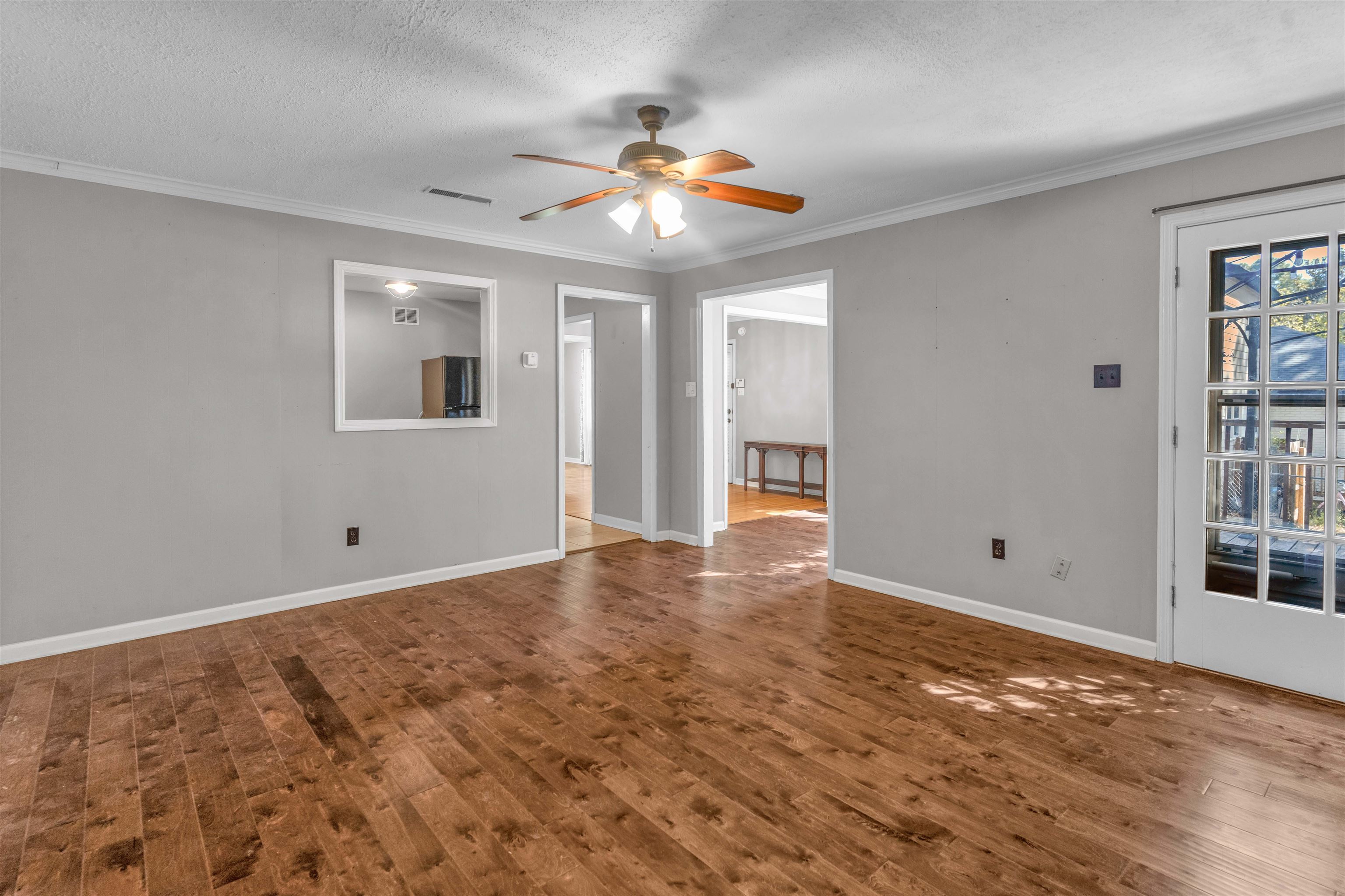 2695 Elmore Park Rd Property Photo 16