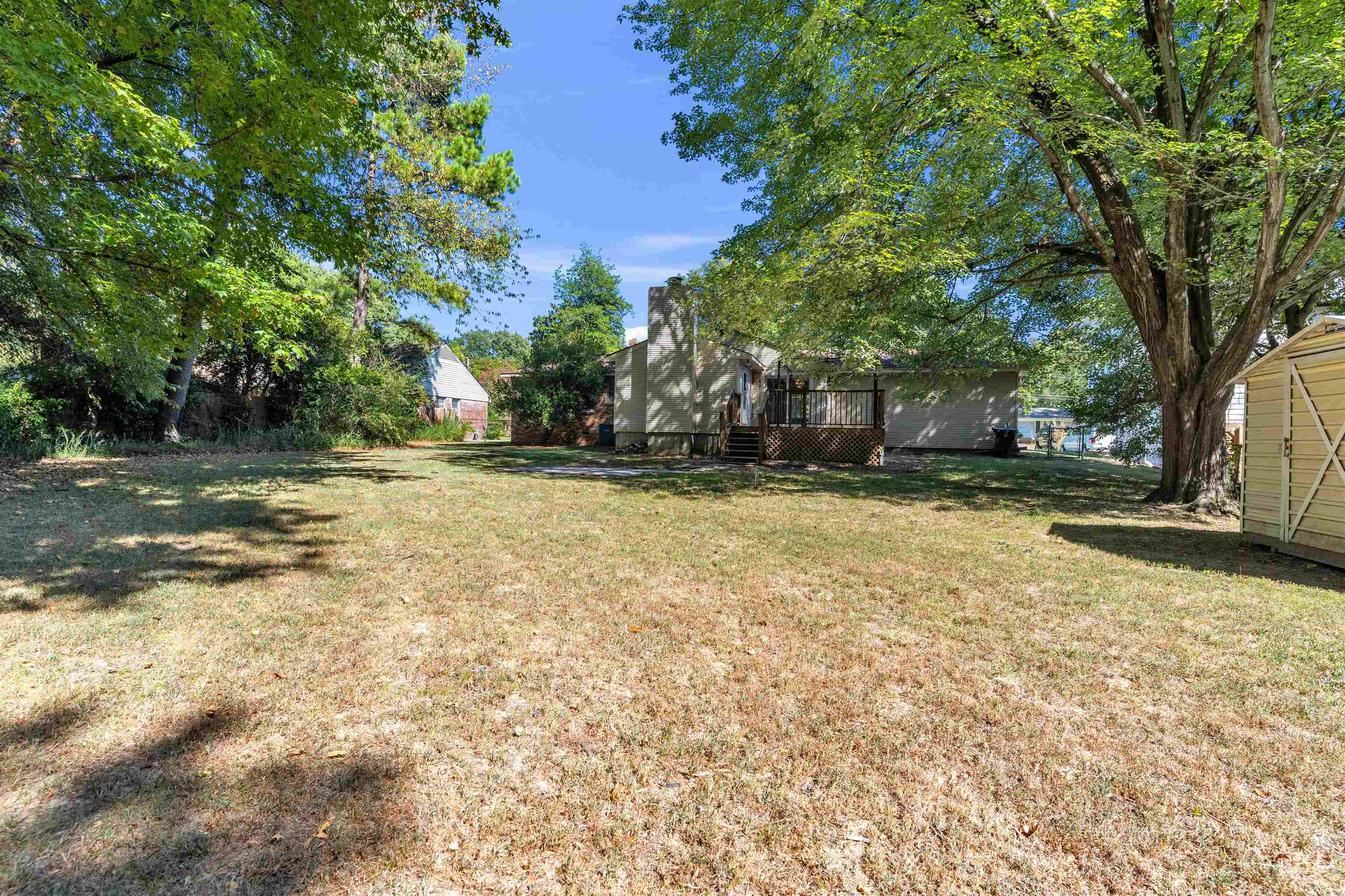 2695 Elmore Park Rd Property Photo 31