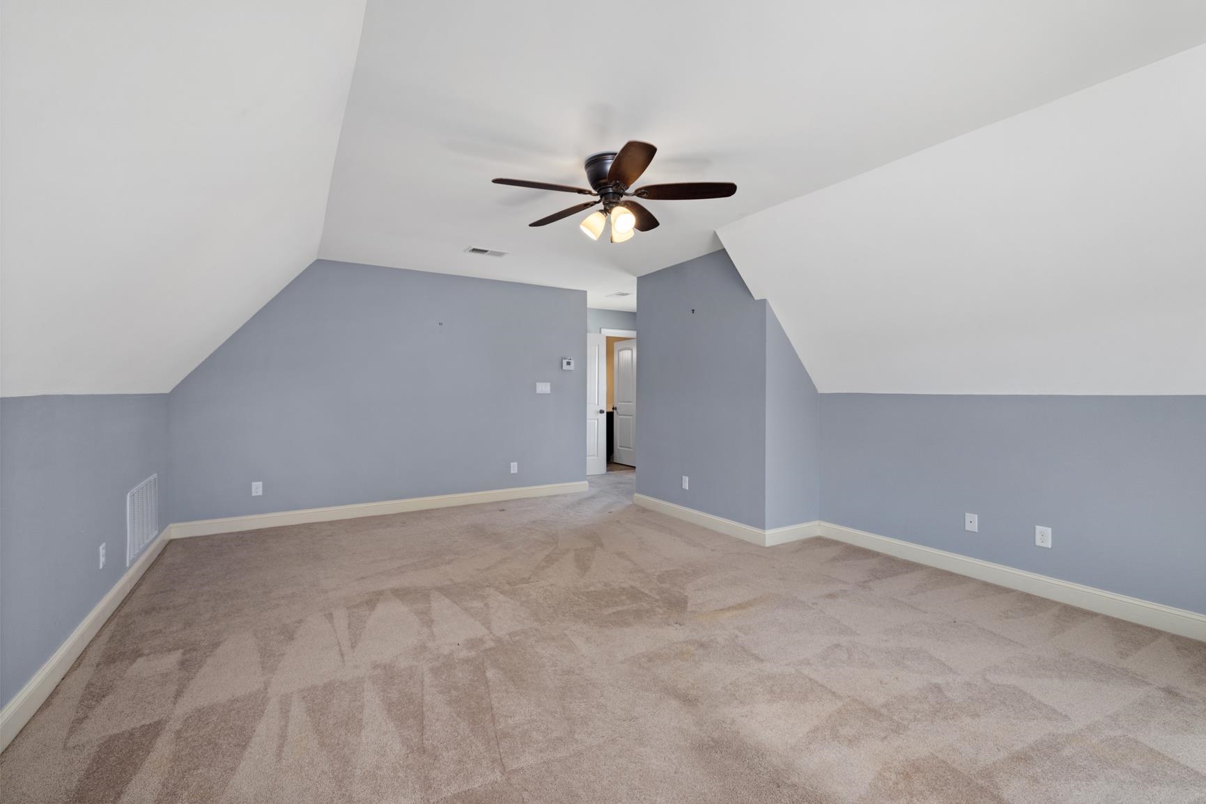 110 James Xing Dr Property Photo 35