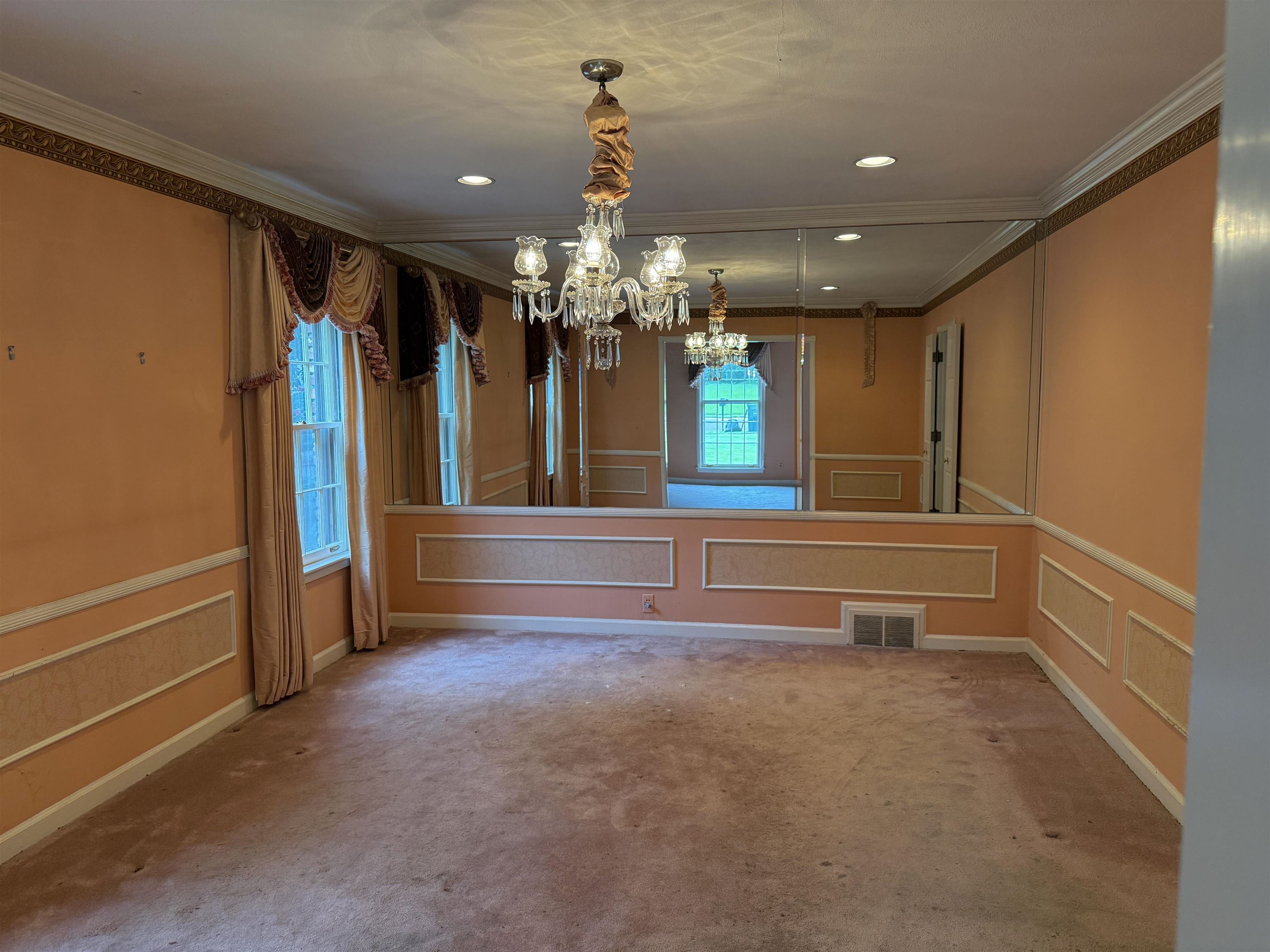 5534 Walnut Grove Rd Property Photo 6