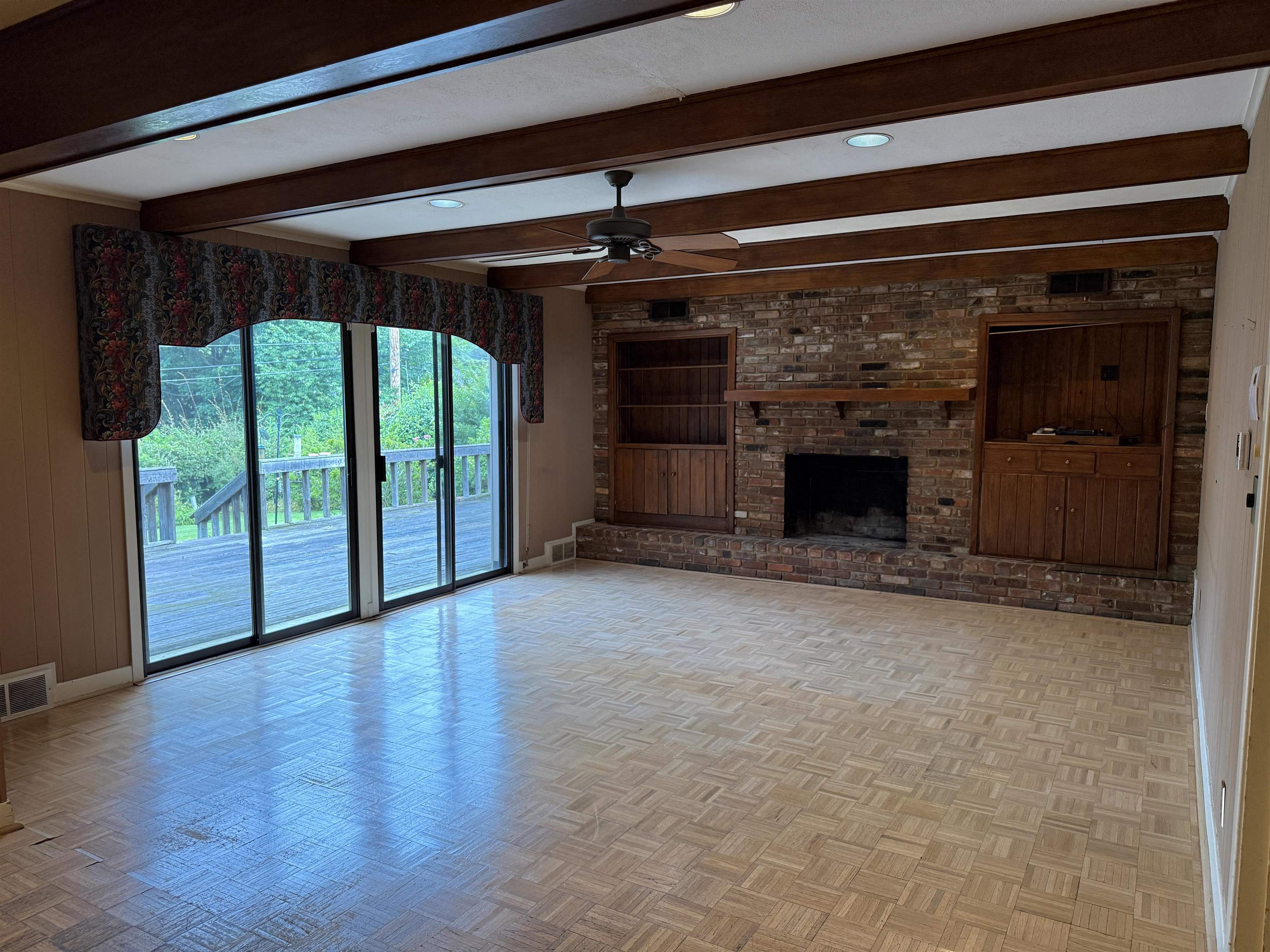 5534 Walnut Grove Rd Property Photo 11