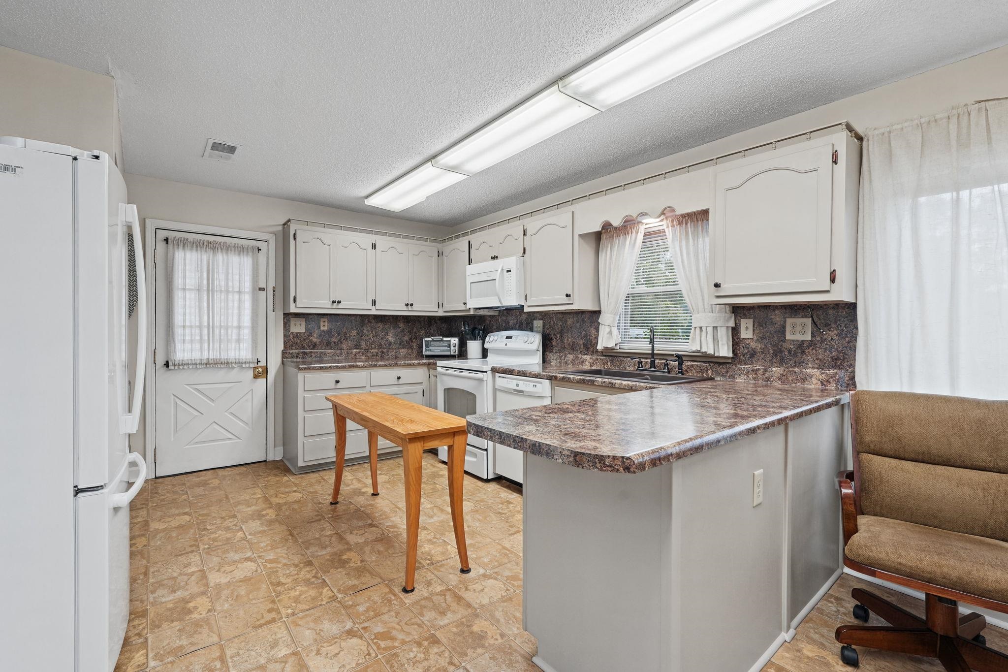 75 Vita Way Property Photo 8