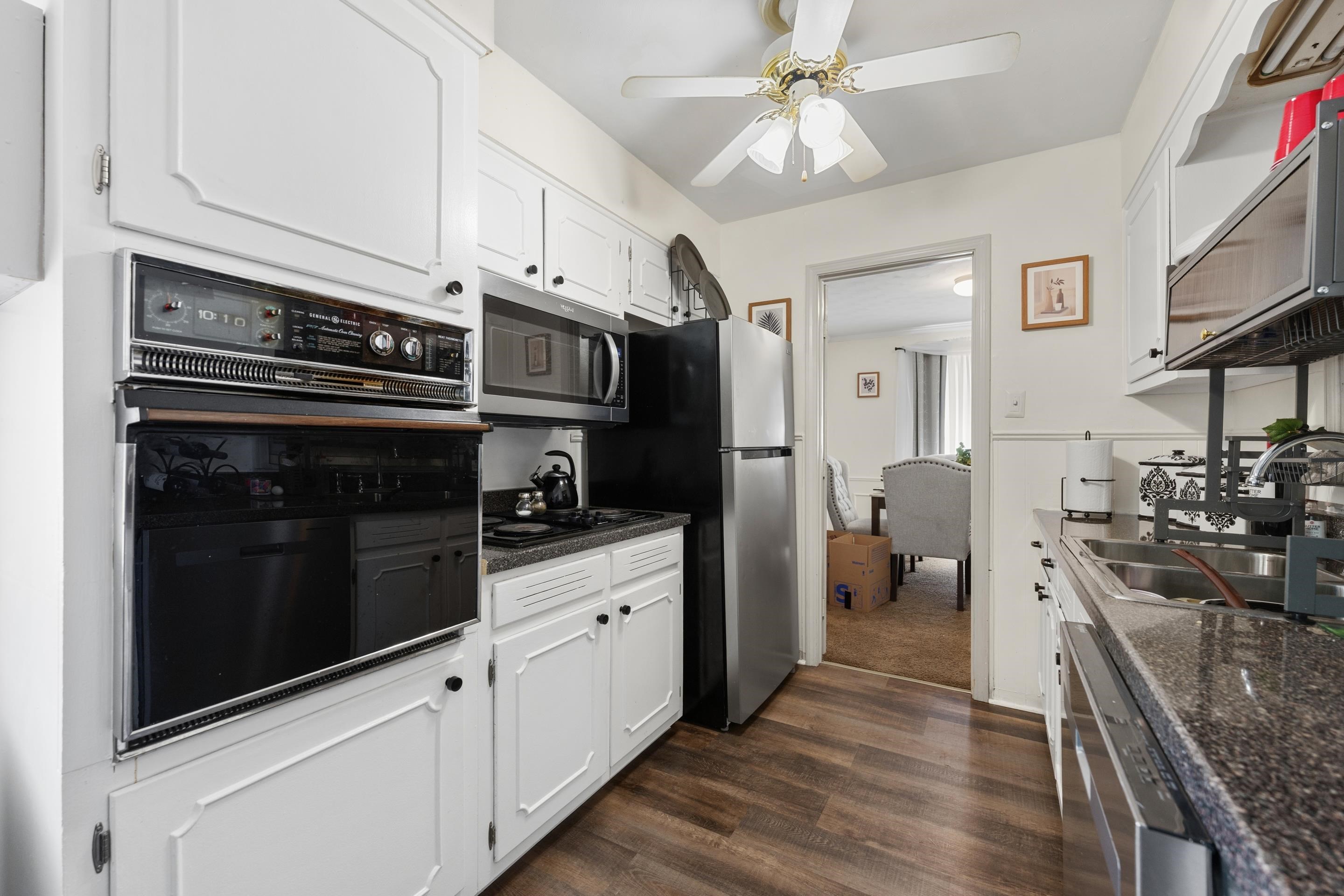 1529 Pinecrest Dr Property Photo 8