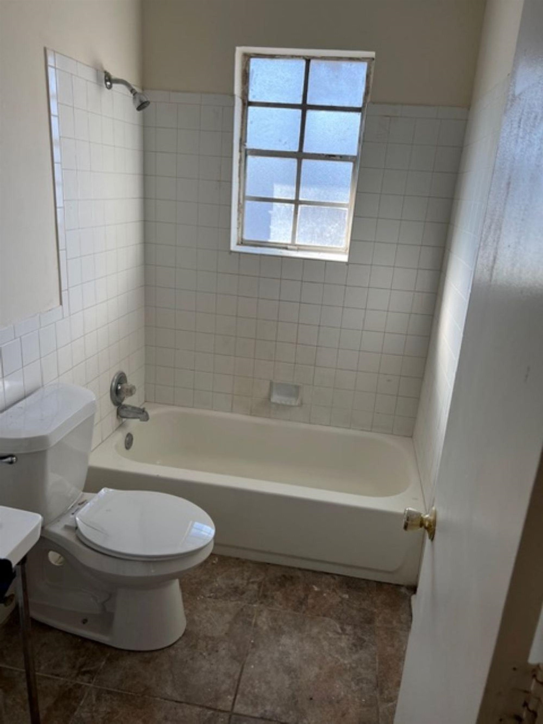 261 Keel Ave Property Photo 15