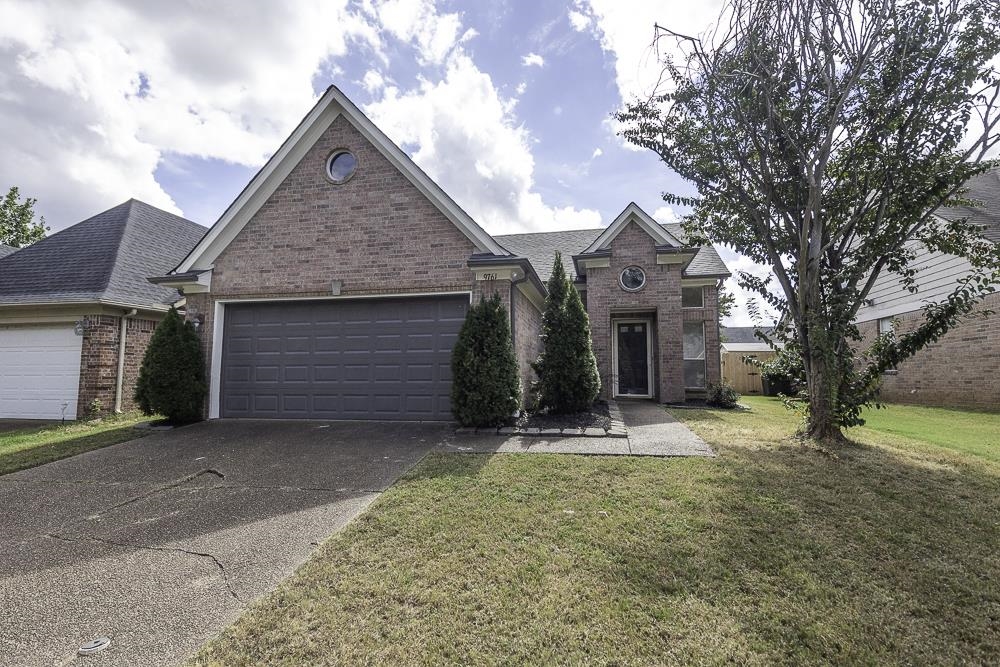 9761 Misty Bay Cv Property Photo 3
