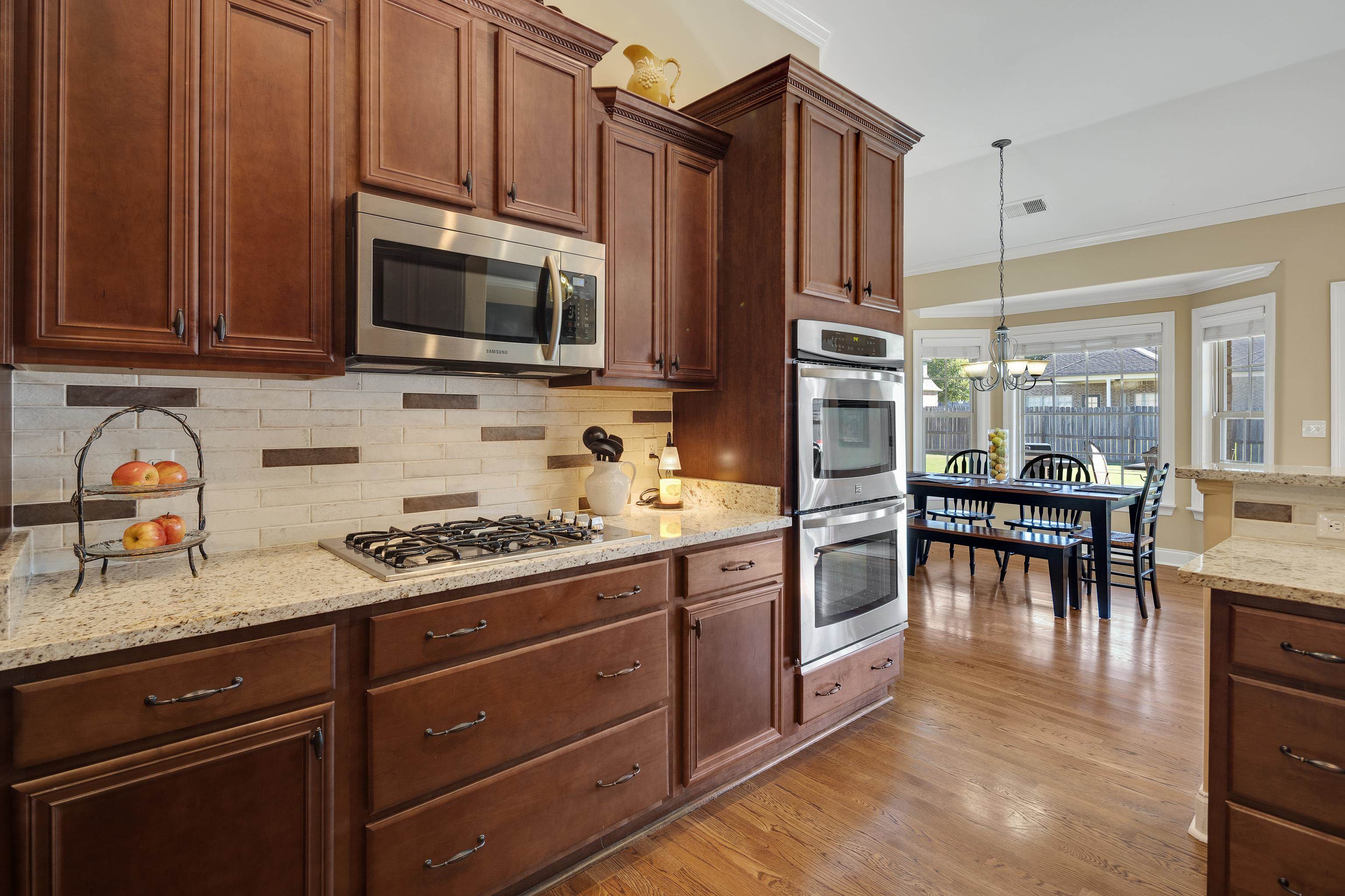 30 Sheraton Cv Property Photo 12