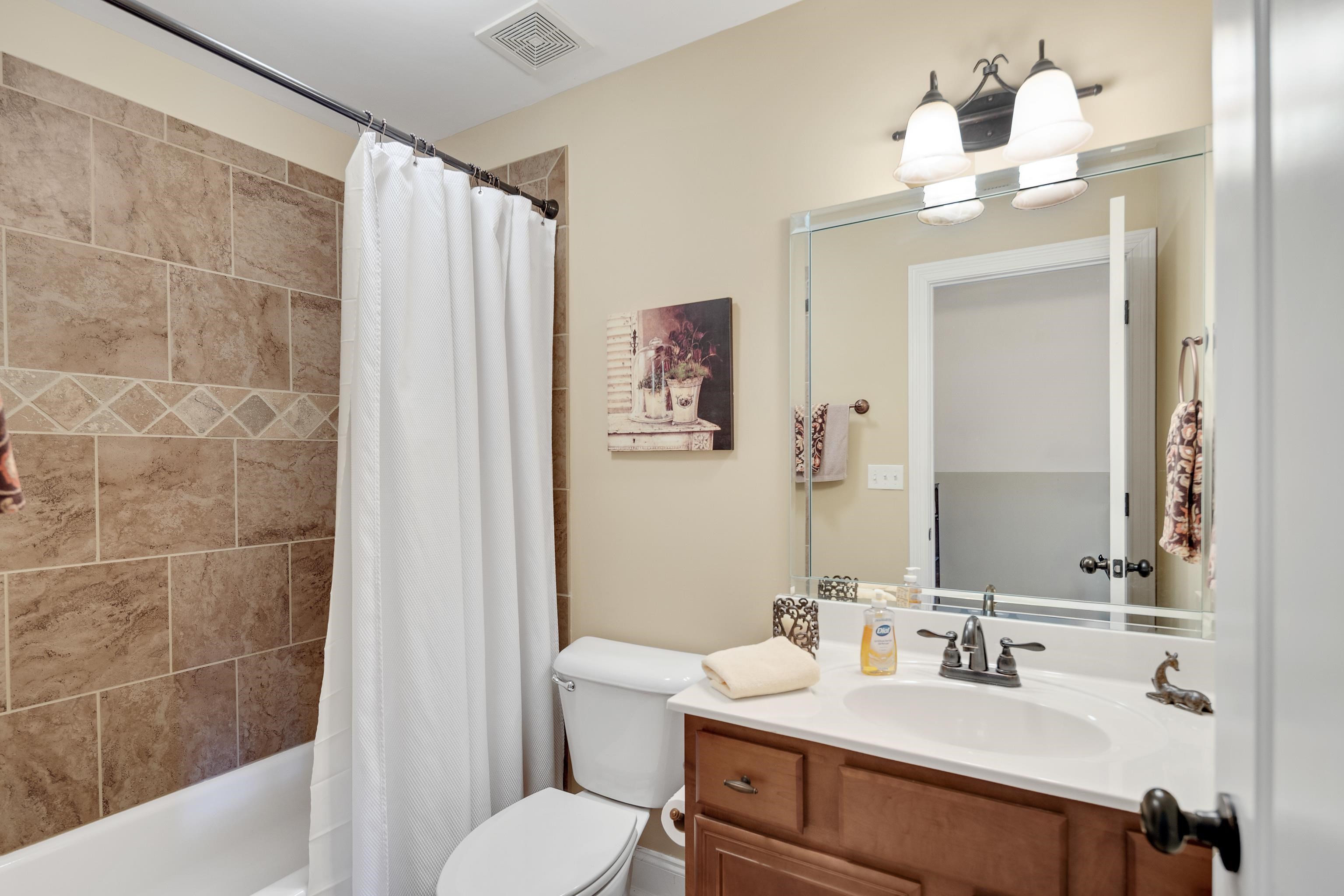 30 Sheraton Cv Property Photo 28