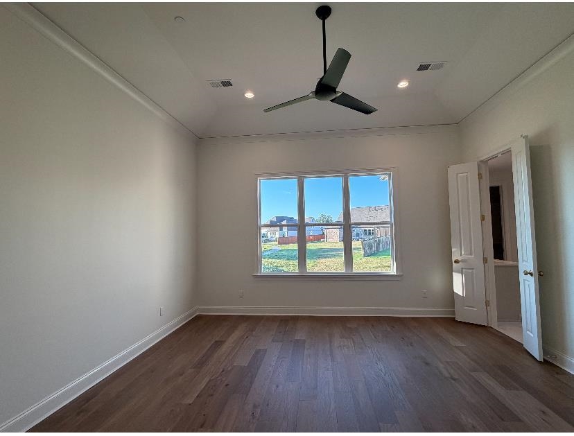 210 Rambling Rex Trl Property Photo 9