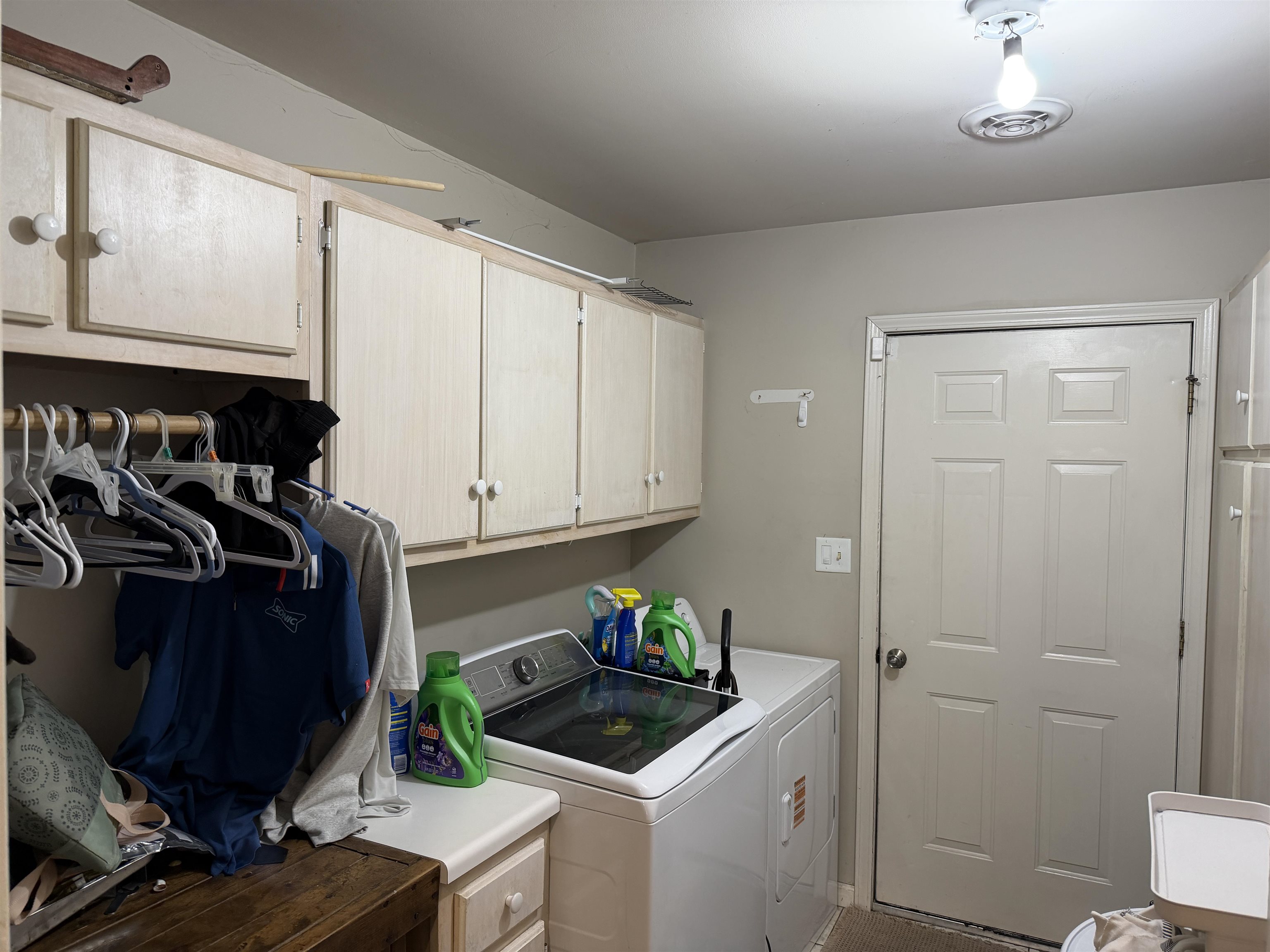 1118 Casey Springs Cir Property Photo 23