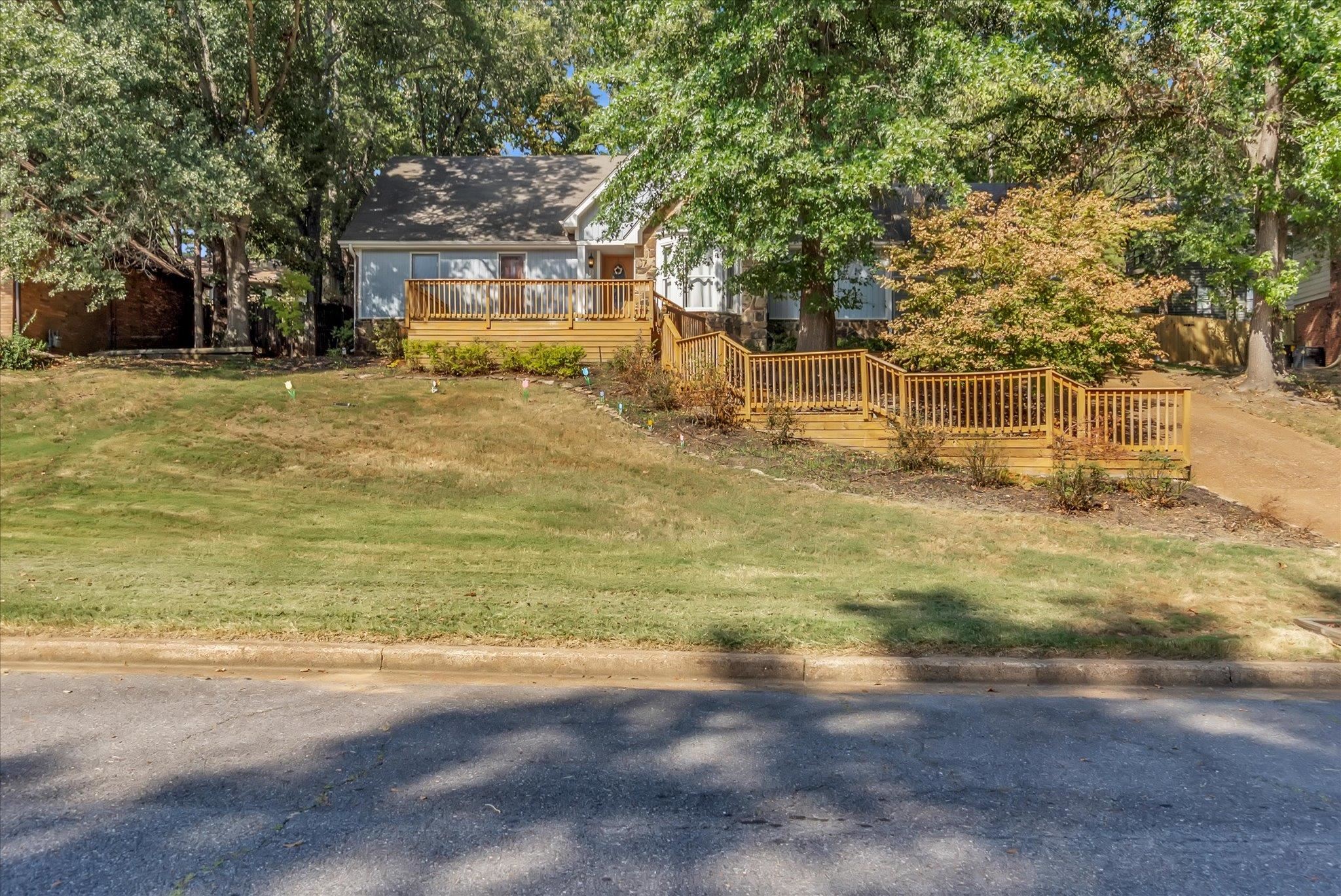 8364 Bazemore Rd Property Photo 2