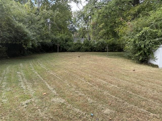 581 Eastern Dr Property Photo 14