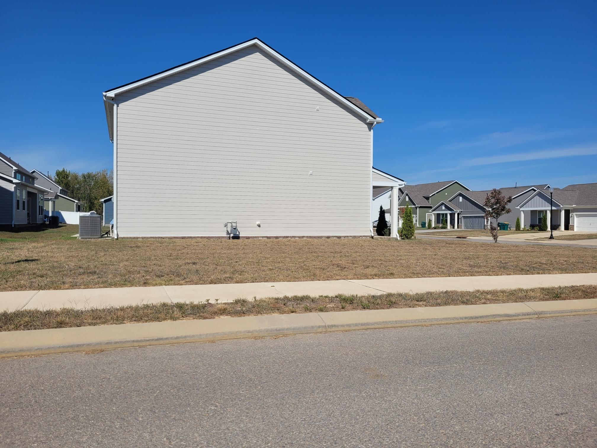 5026 Cothron Dr Property Photo 3