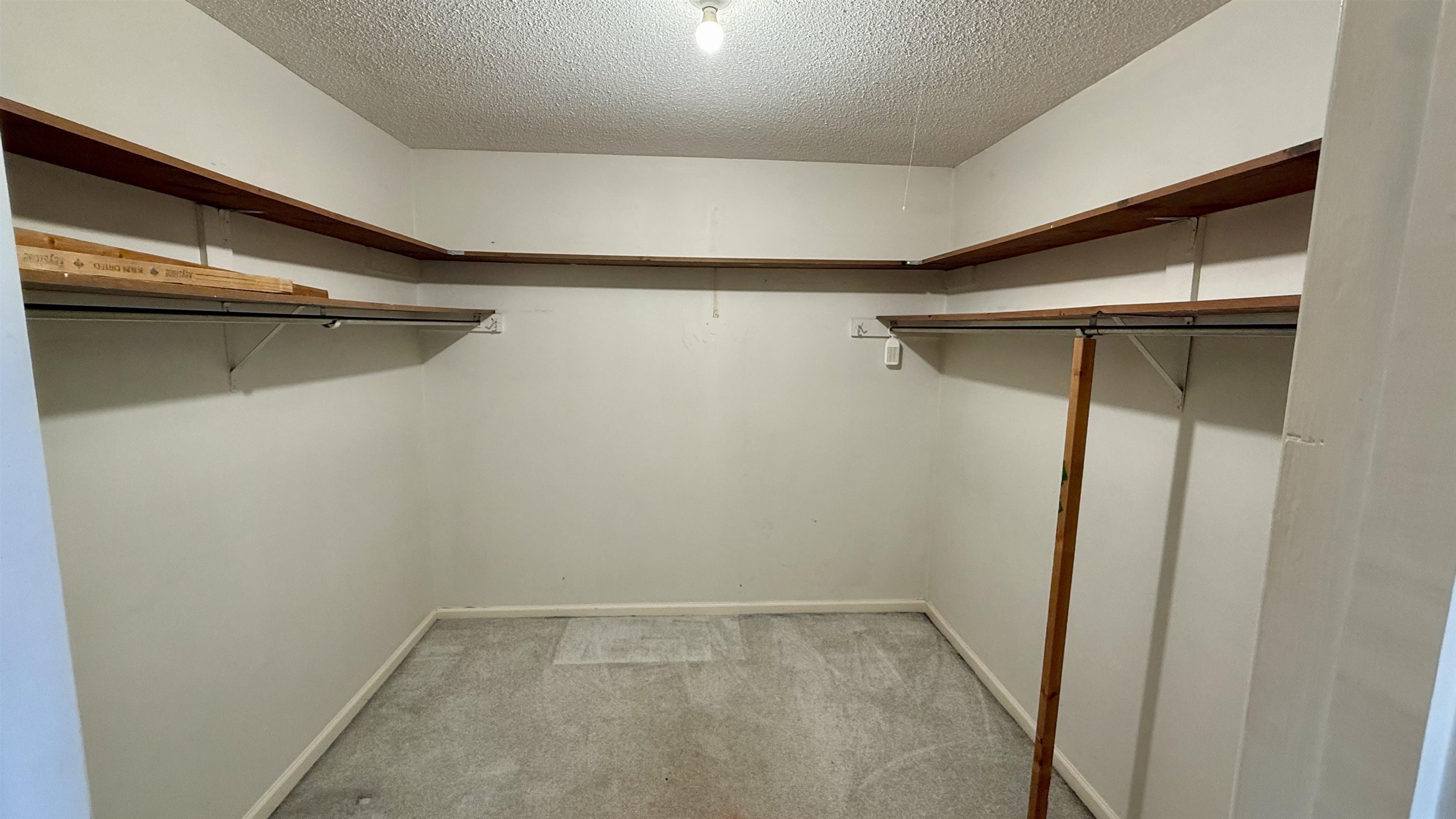 2344 Howard Rd Property Photo 17