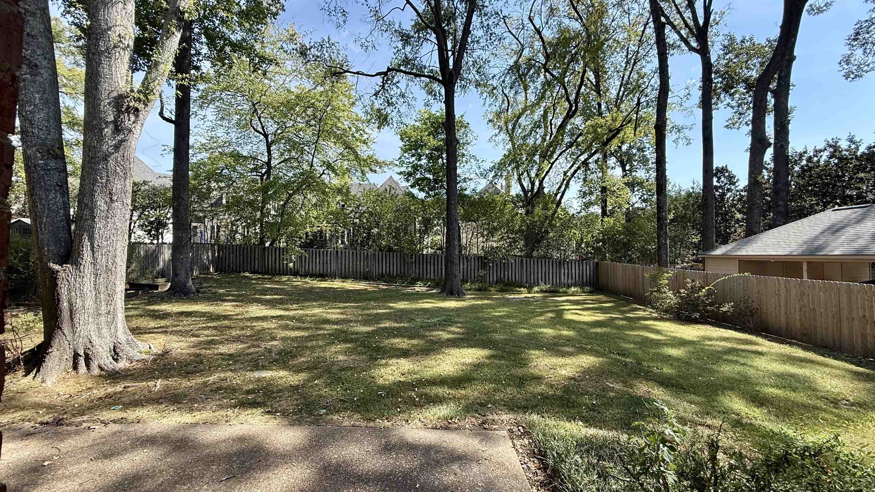 2344 Howard Rd Property Photo 27