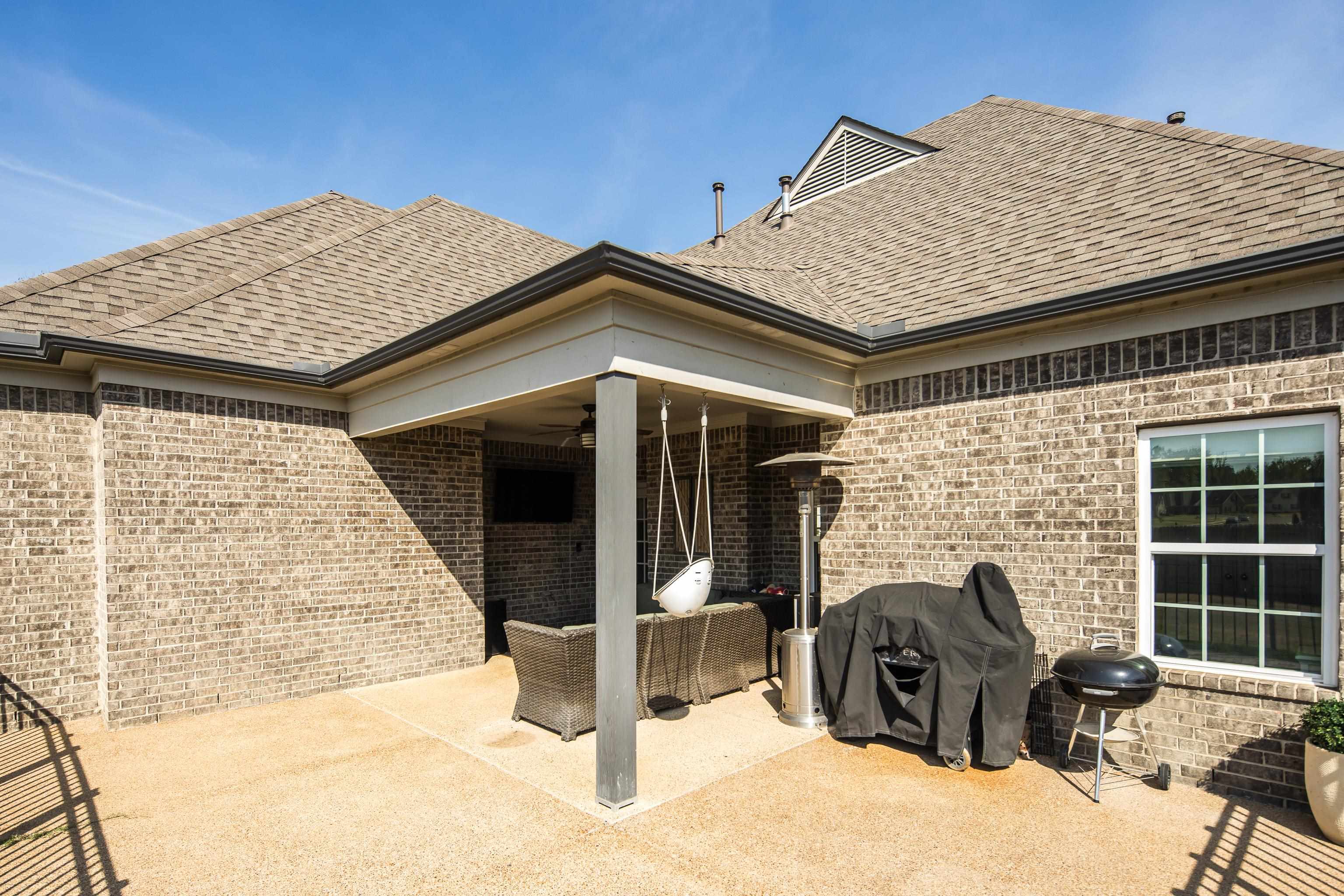 1060 Pettigrew Dr Property Photo 33