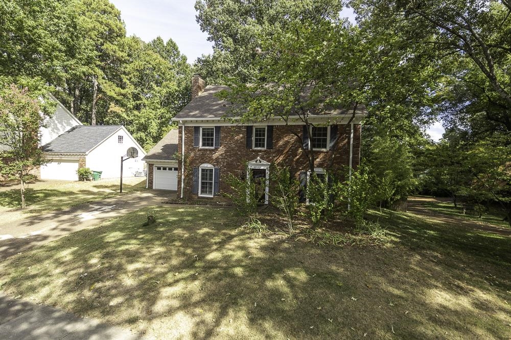 2112 Allenby Rd Property Photo 2