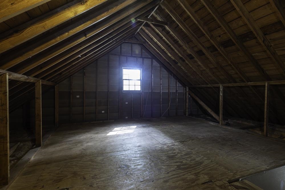 2112 Allenby Rd Property Photo 30