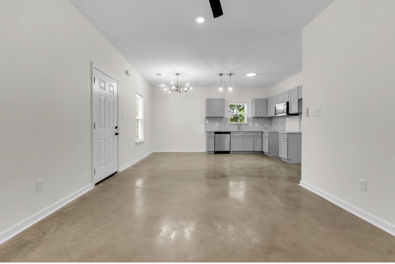 1374 Dow Pl Property Photo 15