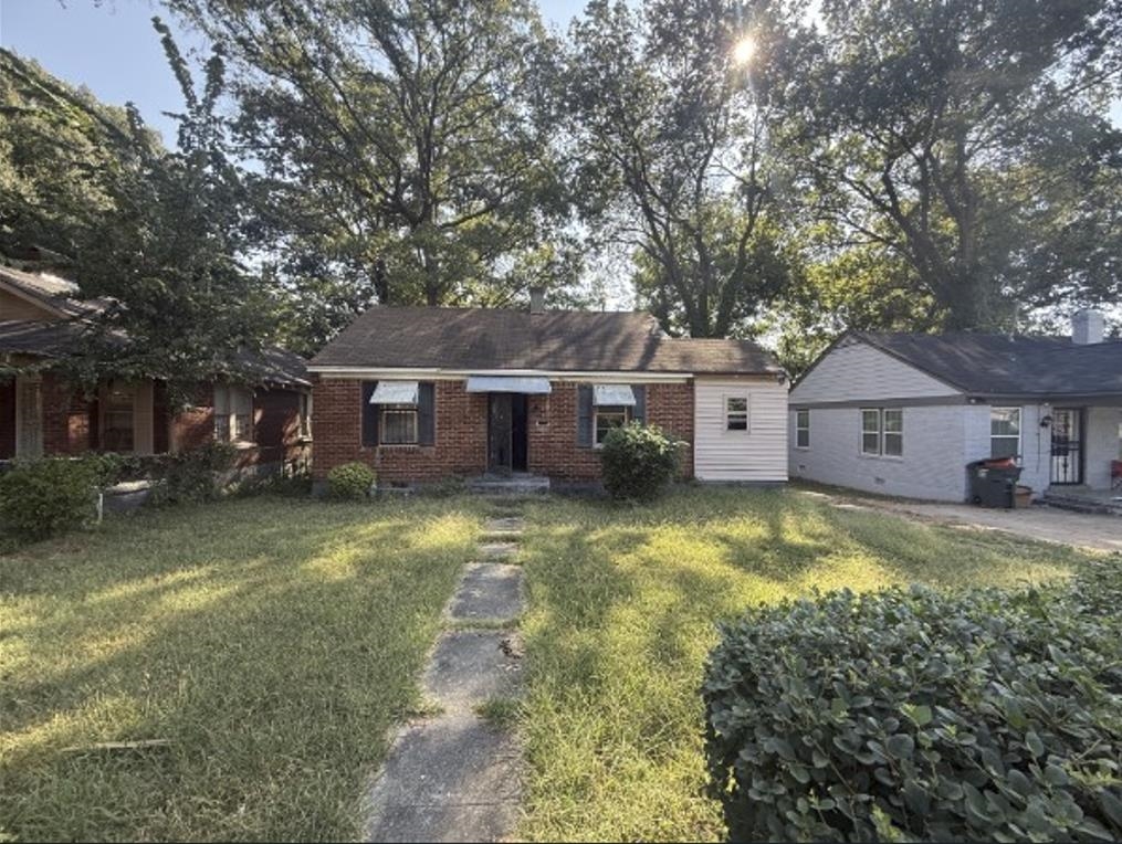580 Marianna St Property Photo 1