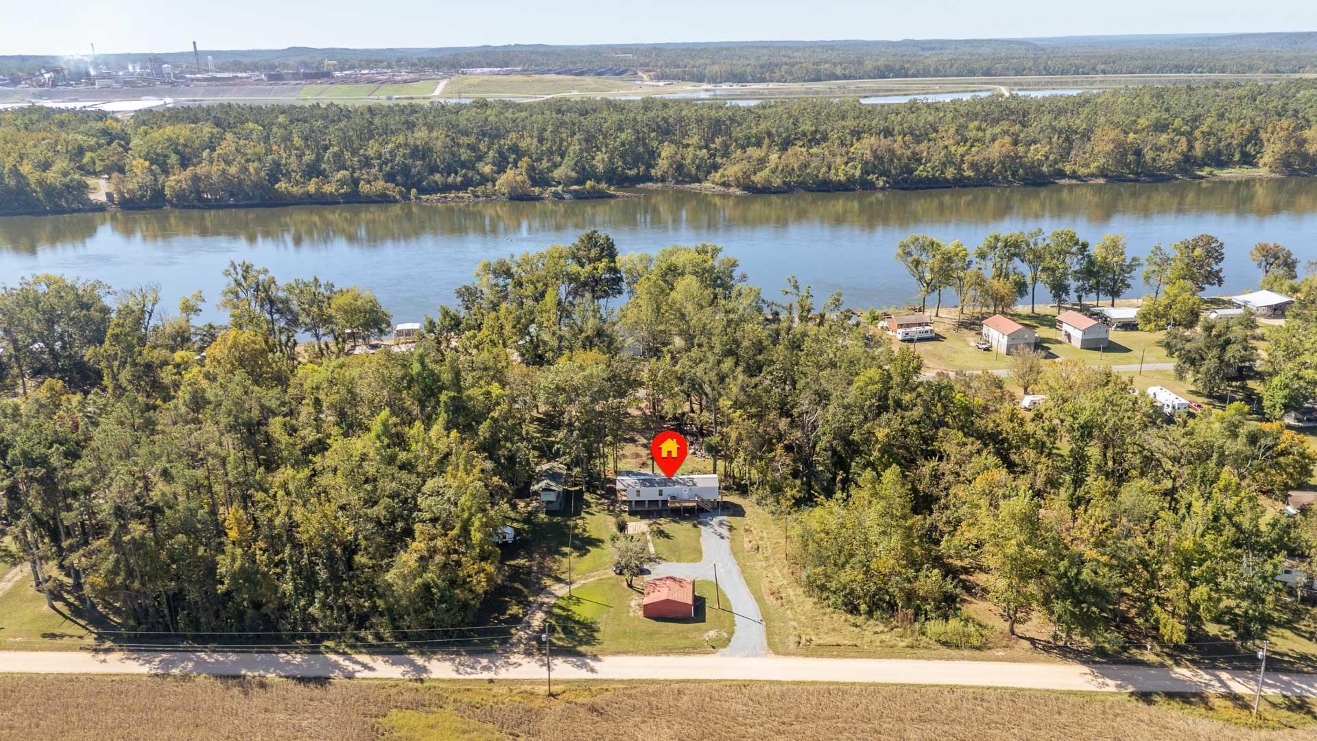 285 BELLIS RD Property Photo 1