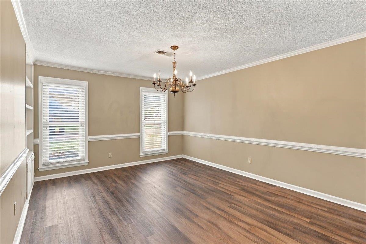 3490 Summerdale Dr Property Photo 6