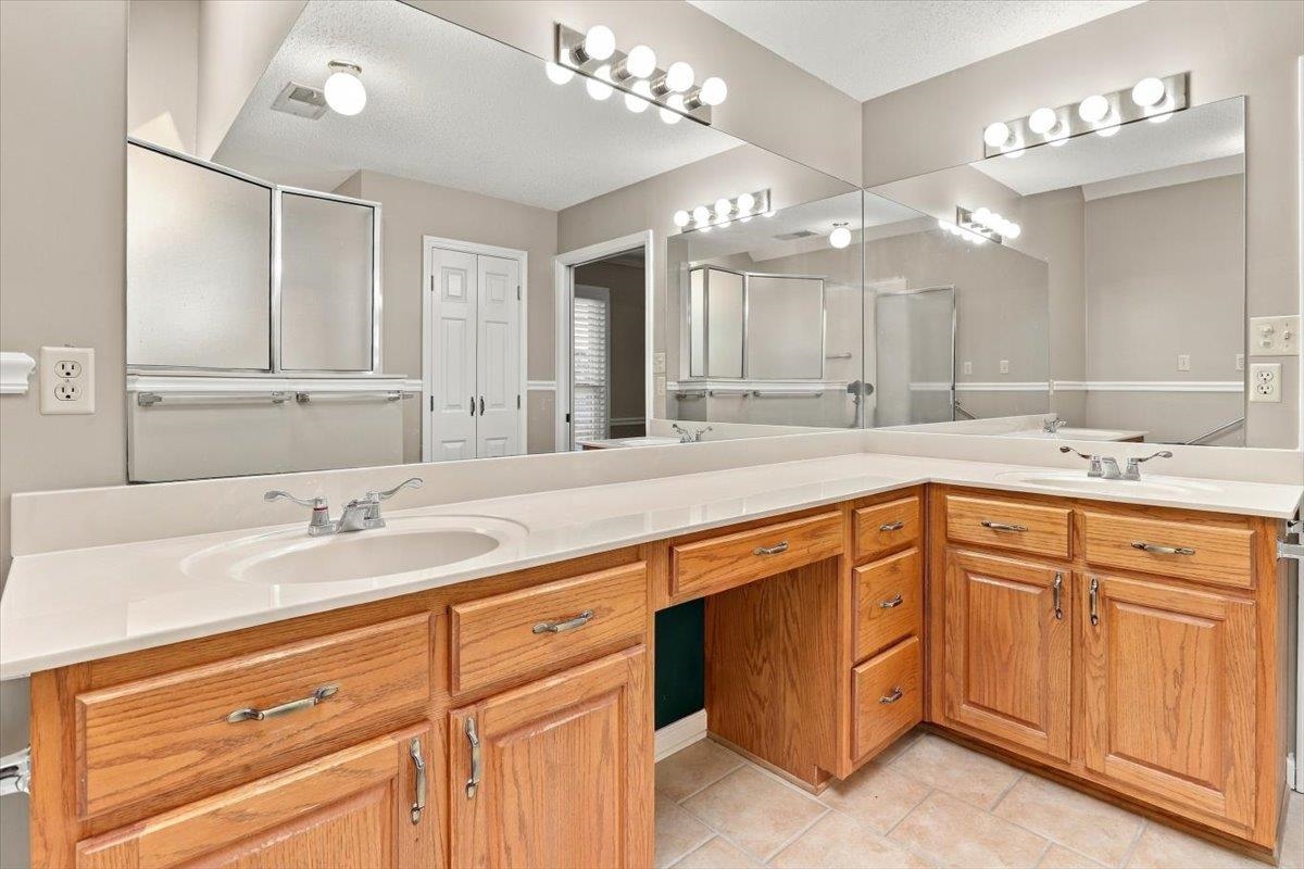 3490 Summerdale Dr Property Photo 20