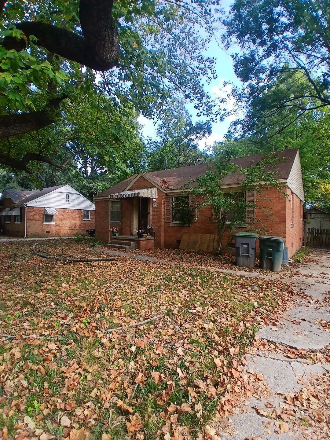 1012 Goodman St Property Photo 1